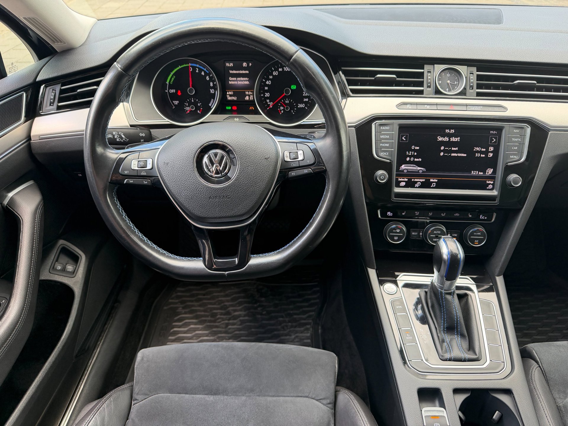 Foto van Volkswagen Passat