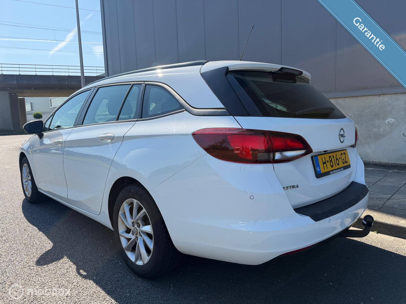 Foto van Opel Astra Sports Tourer