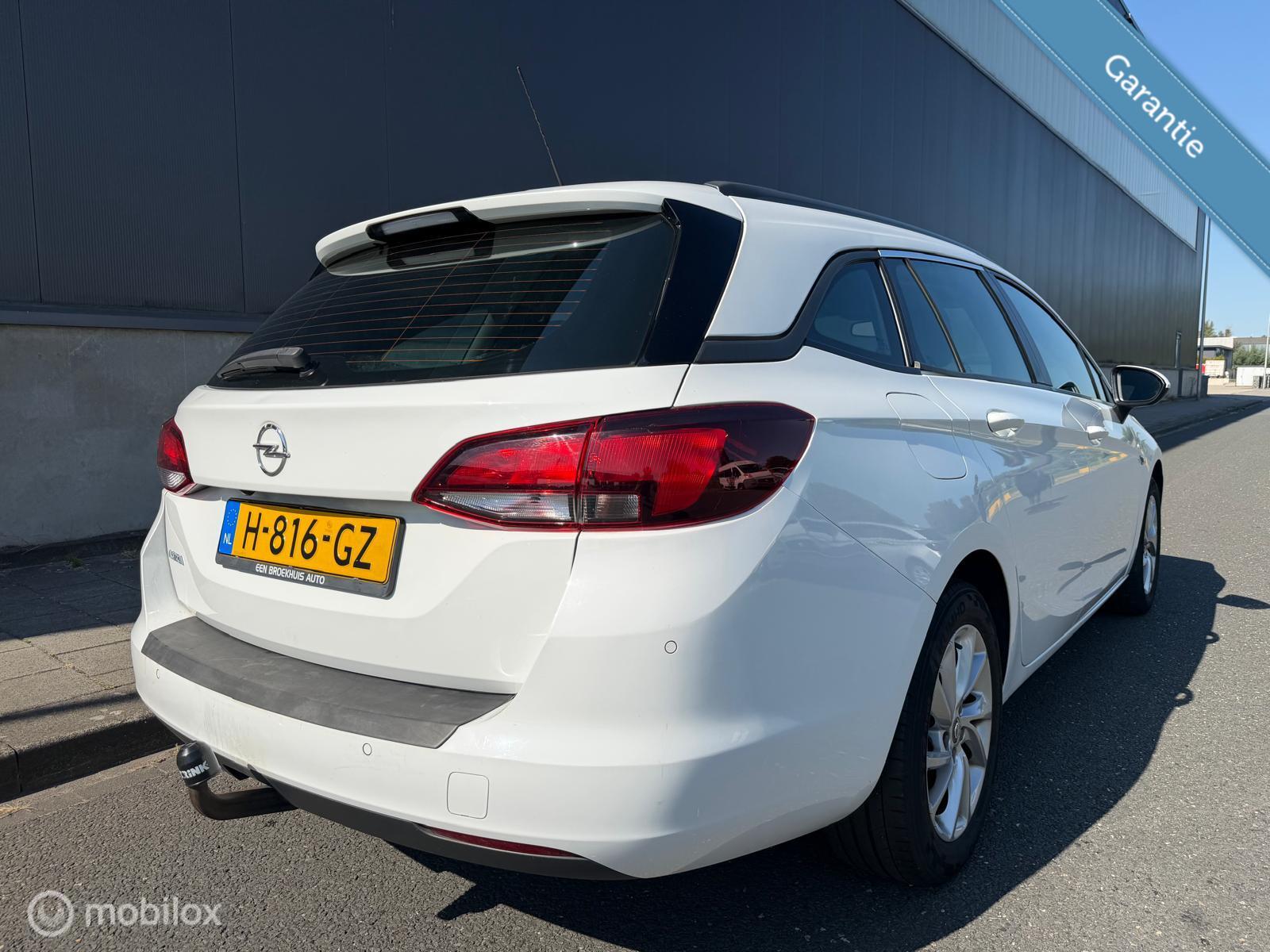 Foto van Opel Astra Sports Tourer