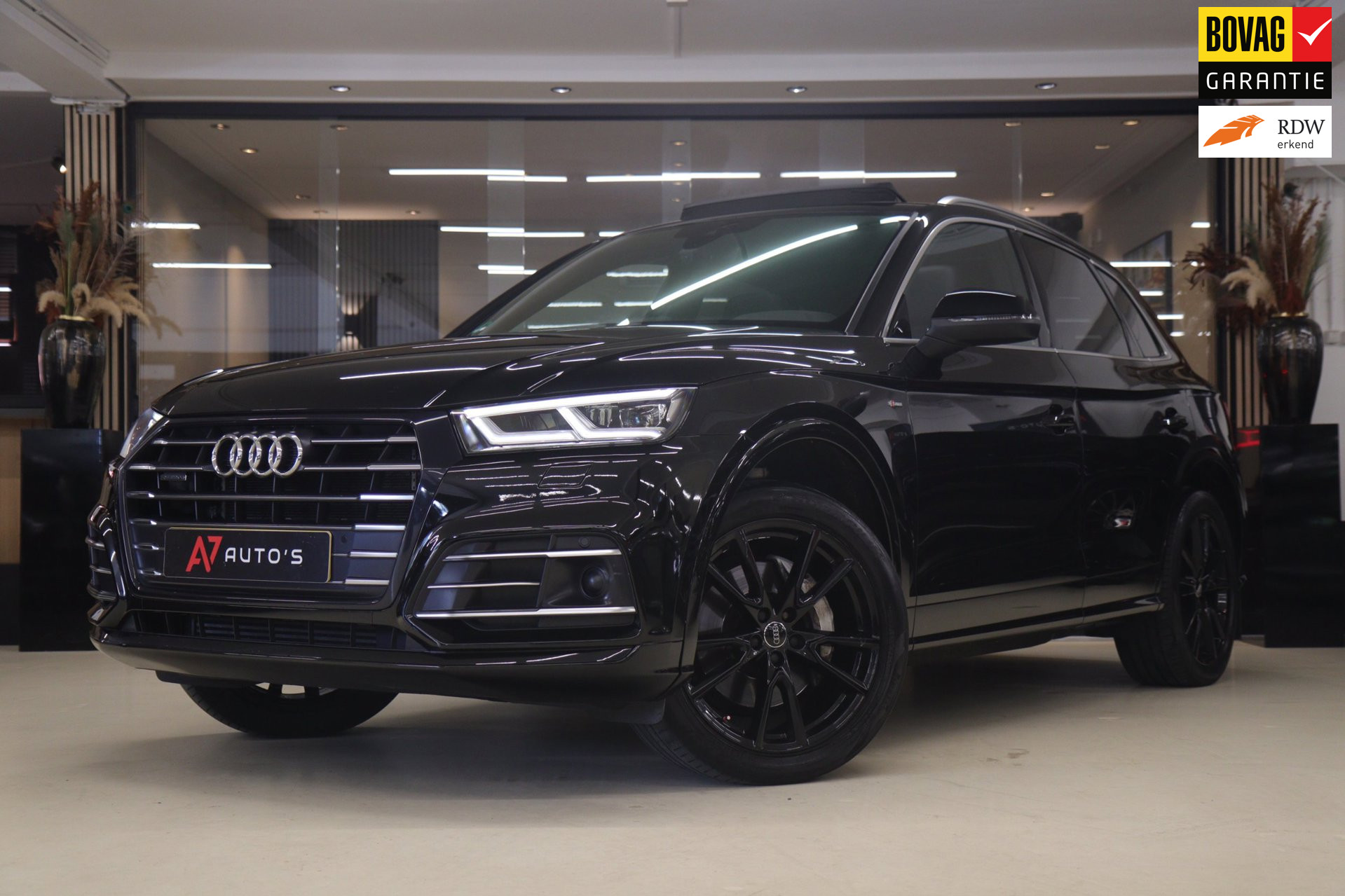 Audi Q5 55 TFSI e quattro Competition /PANO/SFEER/MEM/CAM/ACC/VOL 2019 - voorkant
