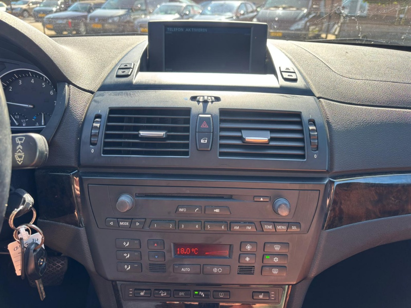 Foto van BMW X3 3.0si