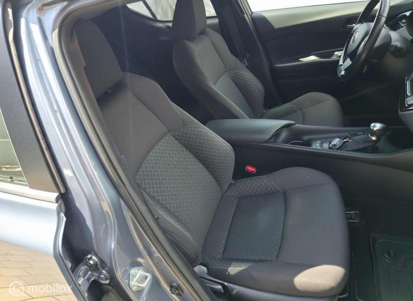 Foto van Toyota Toyota C-hr
