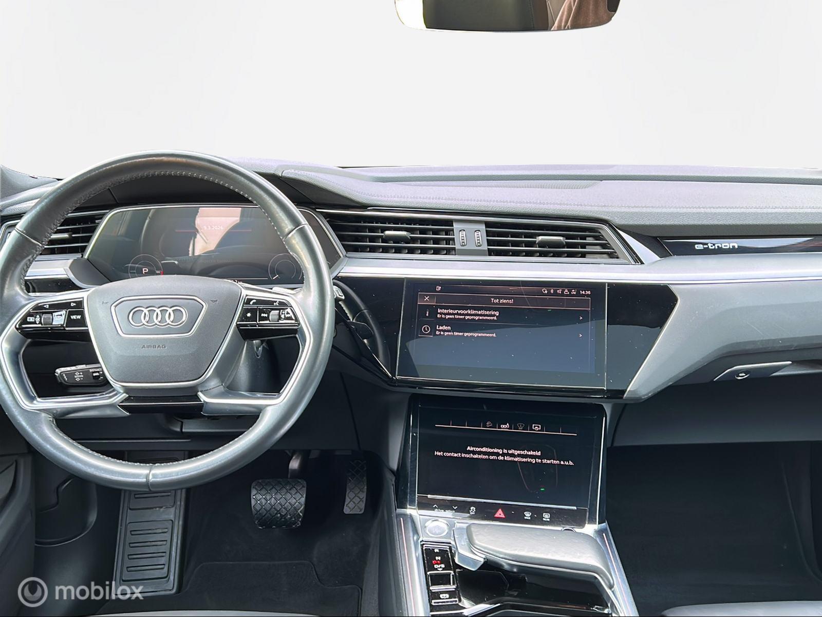 Foto van Audi E-tron