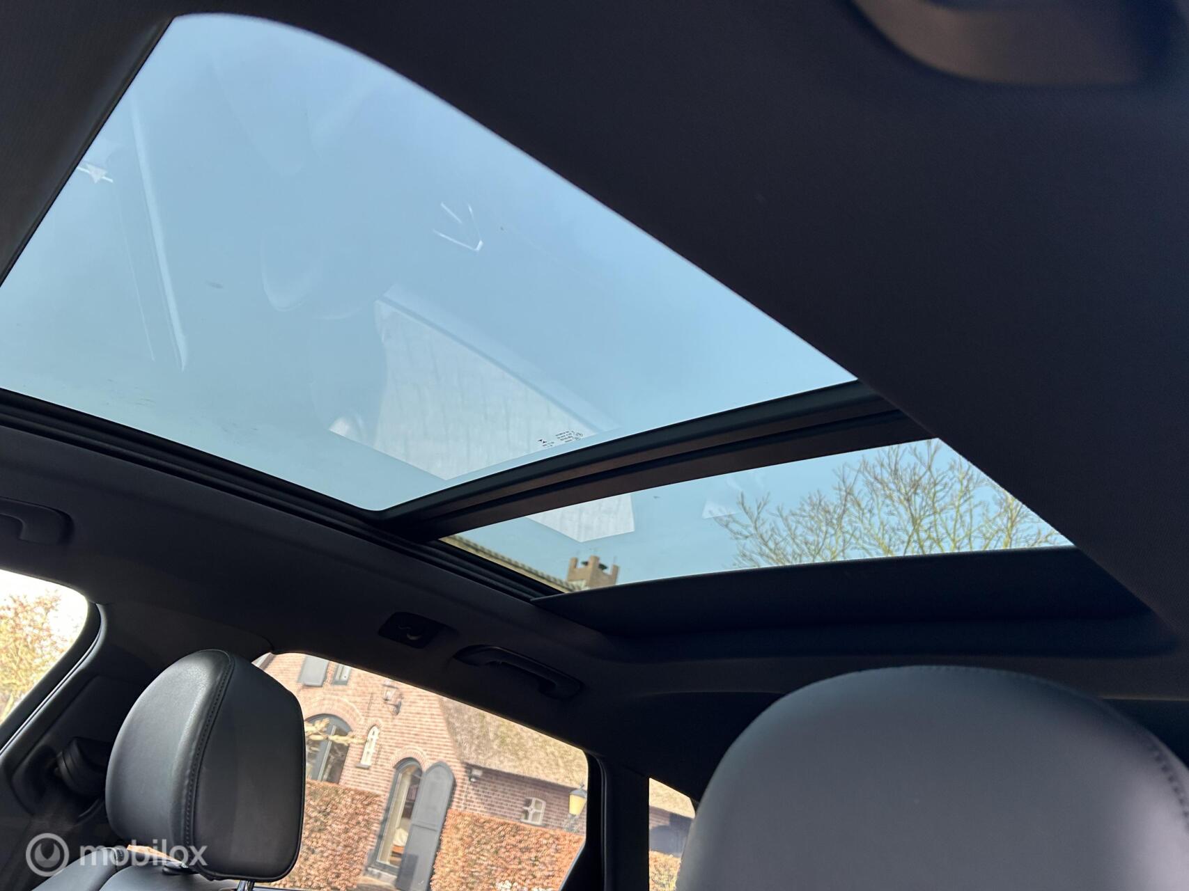 Foto van Audi E-tron
