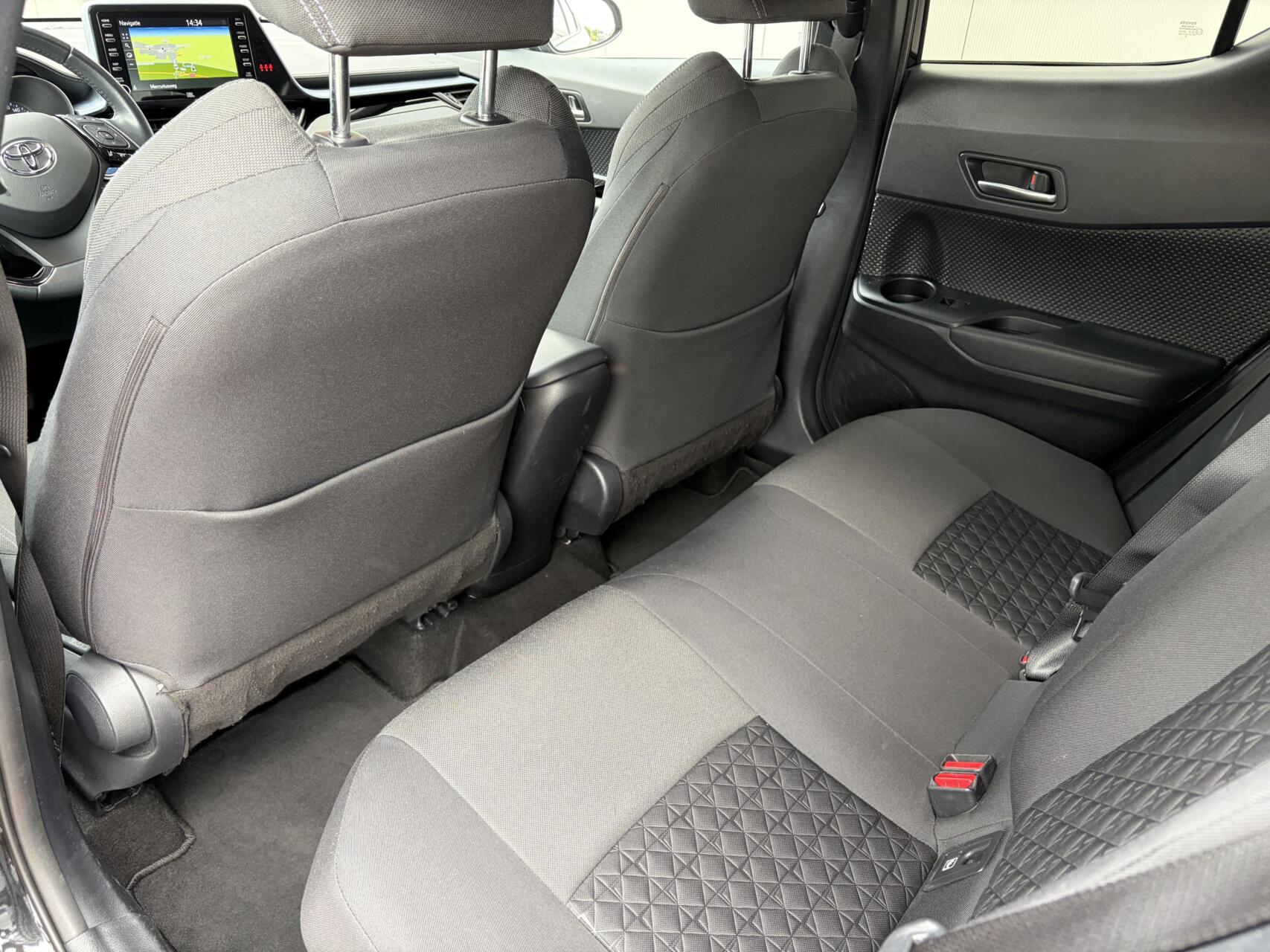 Foto van Toyota Toyota C-hr