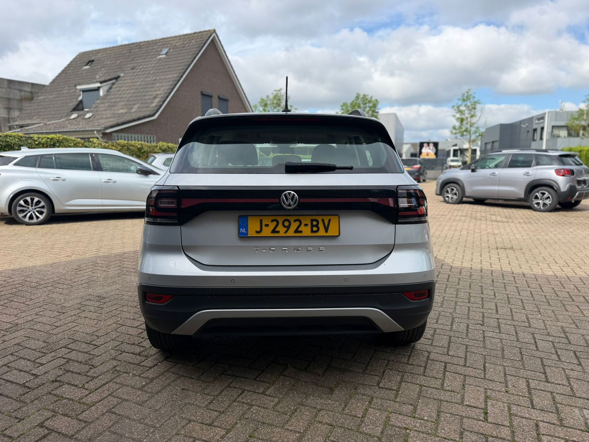 Foto van Volkswagen T-cross