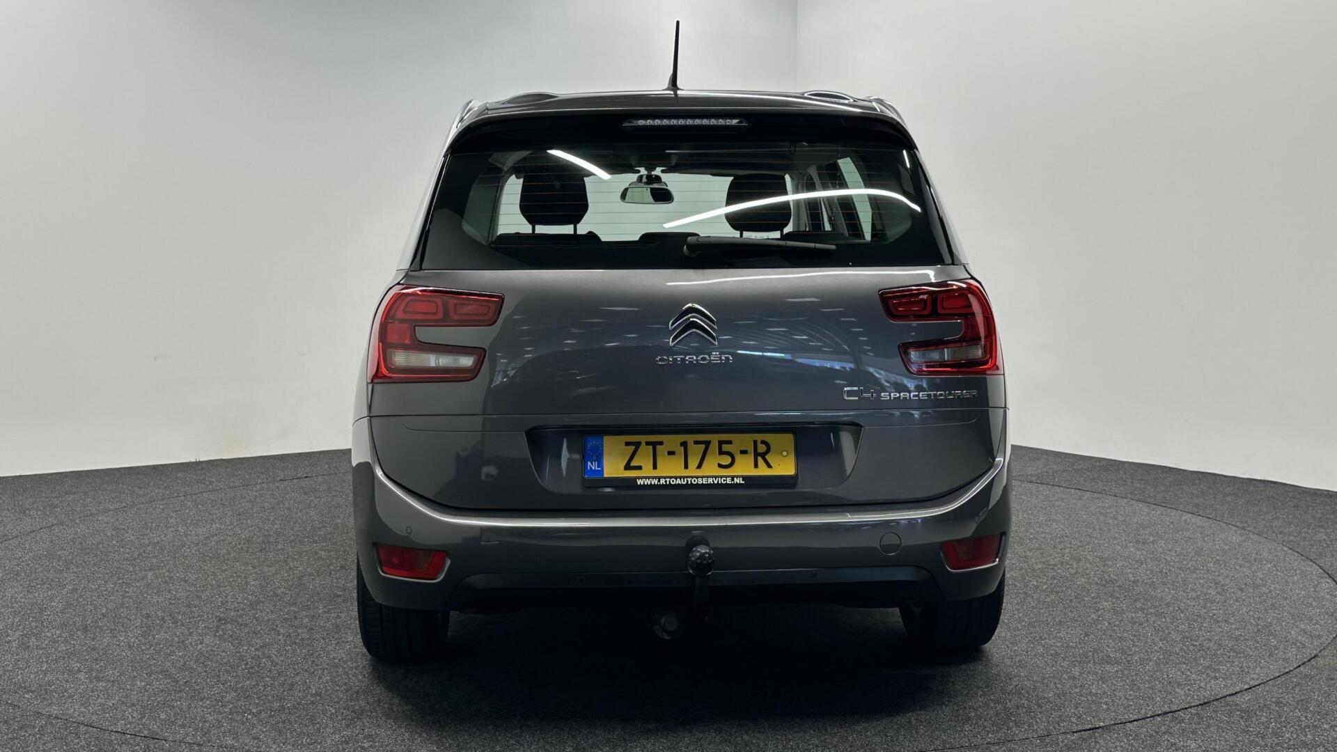 Foto van Citroen C4 Spacetourer