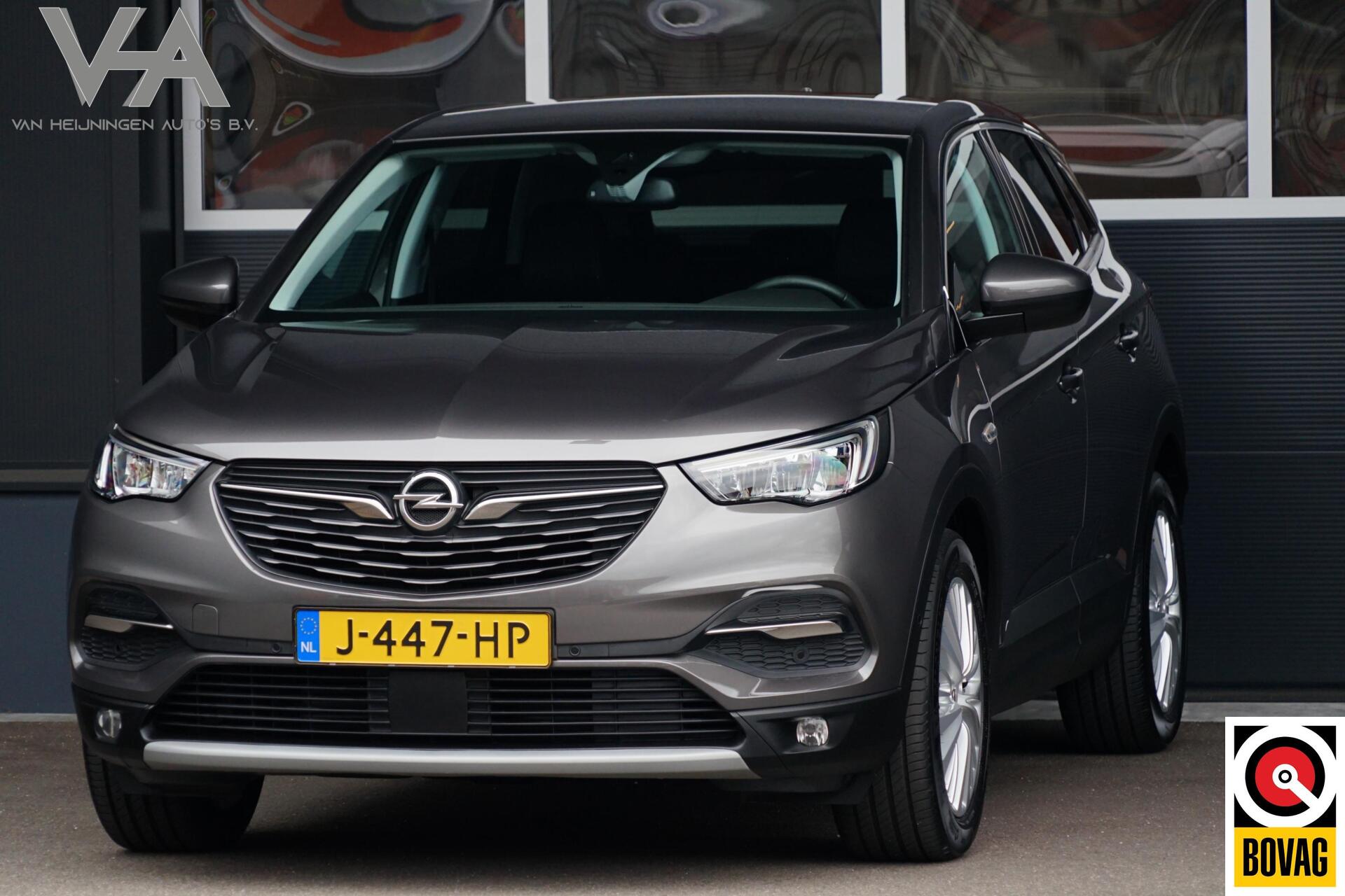 Opel Grandland X 1.2 Turbo Innovation, NL, LED, CarPlay, cam. 2020 - voorkant