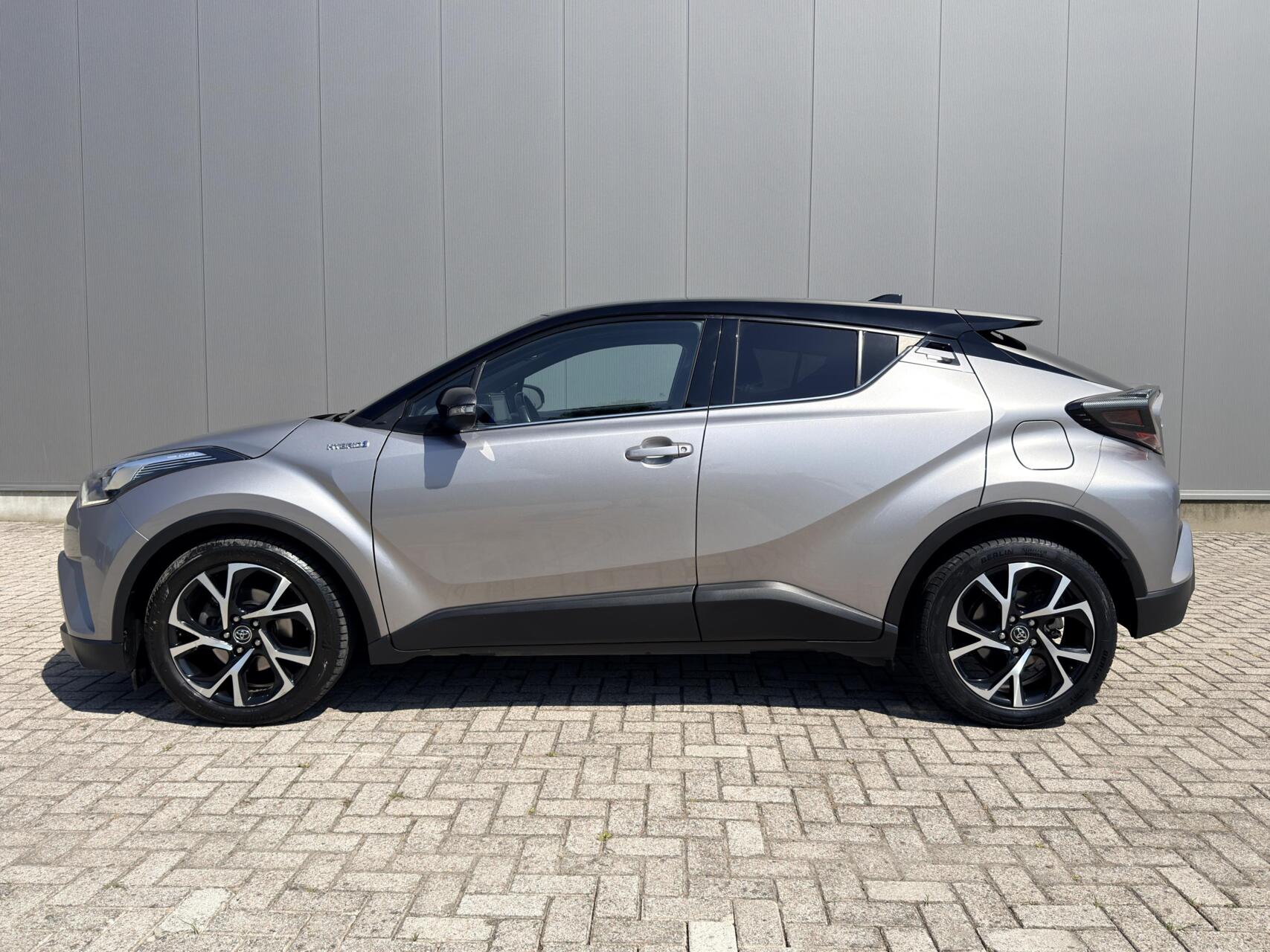 Foto van Toyota Toyota C-hr
