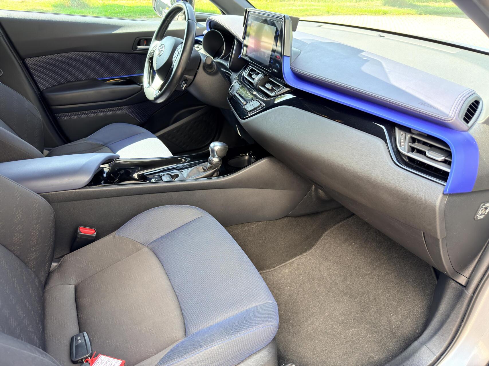 Foto van Toyota Toyota C-hr