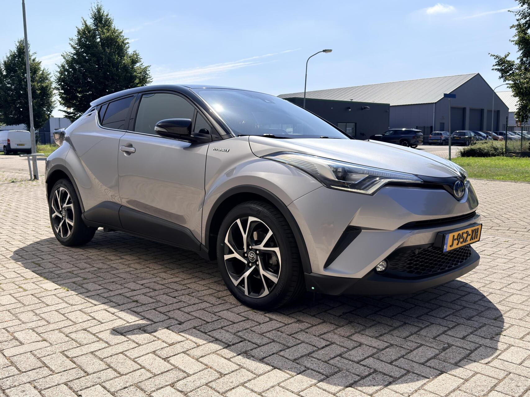 Foto van Toyota Toyota C-hr
