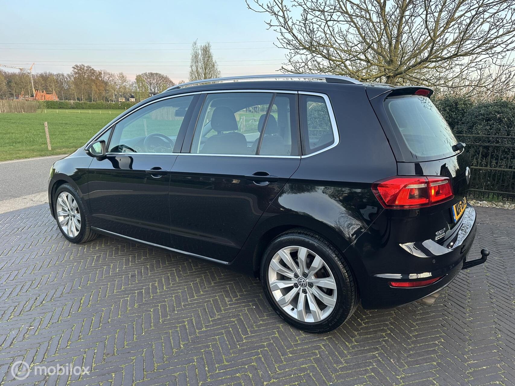 Foto van Volkswagen Golf Sportsvan