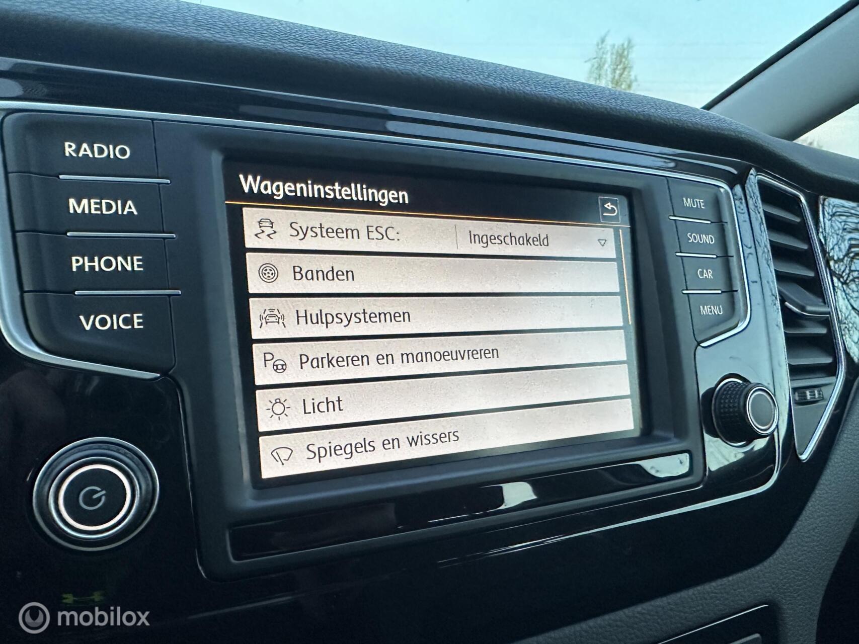 Foto van Volkswagen Golf Sportsvan