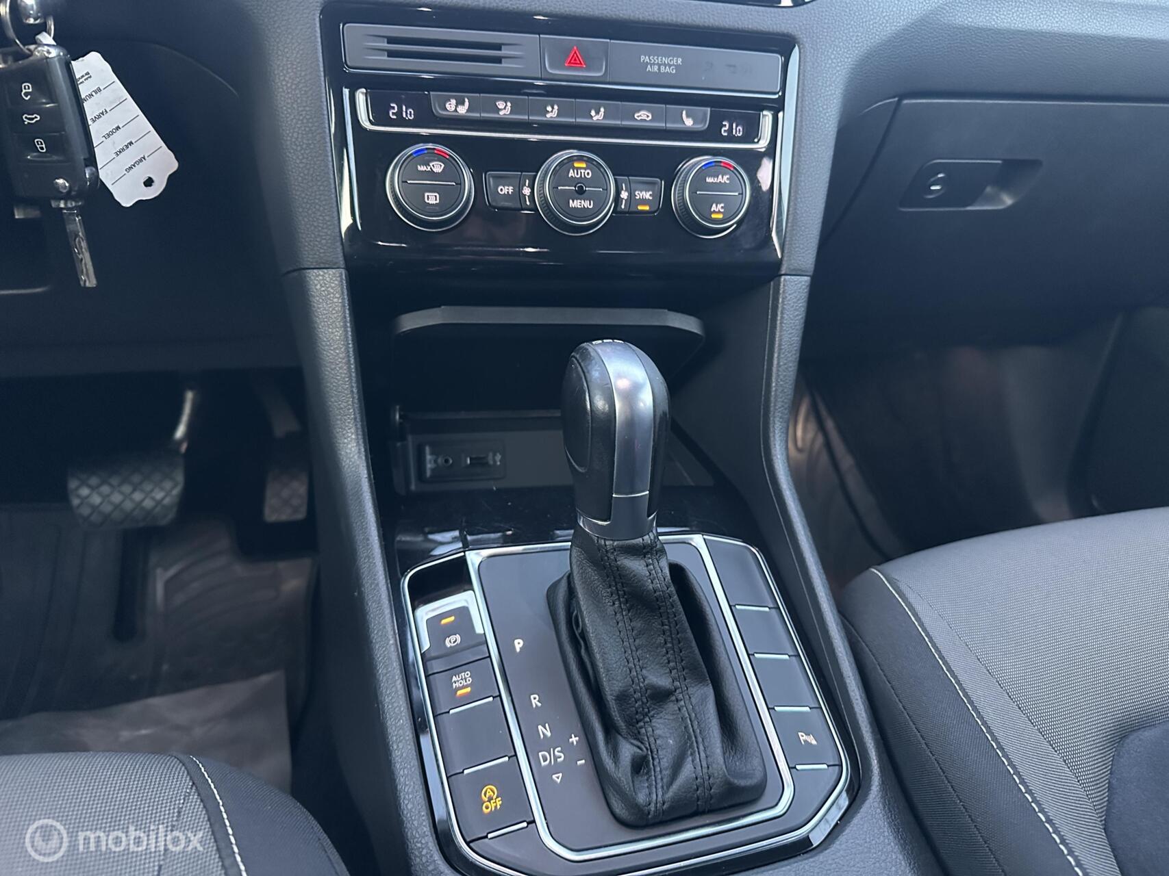 Foto van Volkswagen Golf Sportsvan