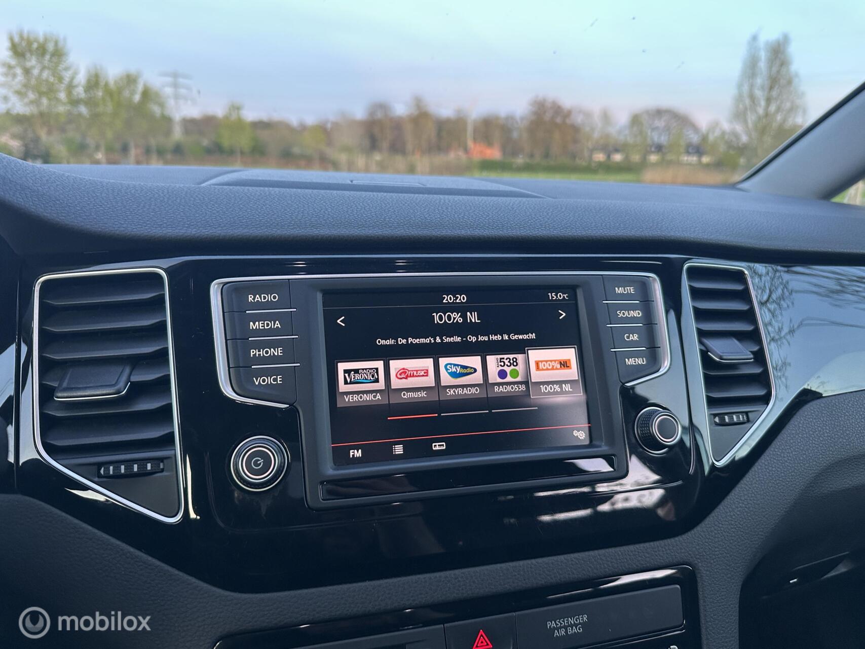 Foto van Volkswagen Golf Sportsvan