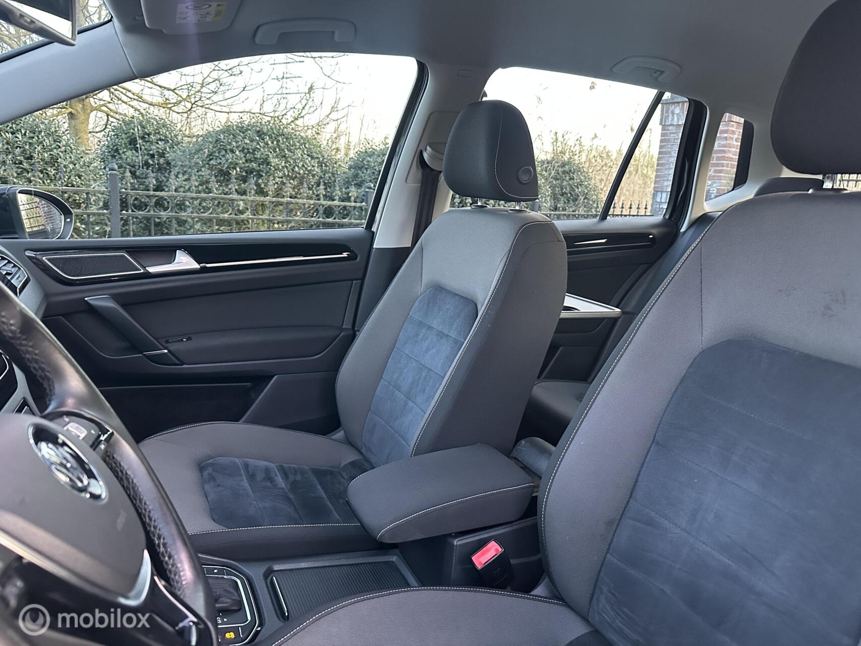 Foto van Volkswagen Golf Sportsvan