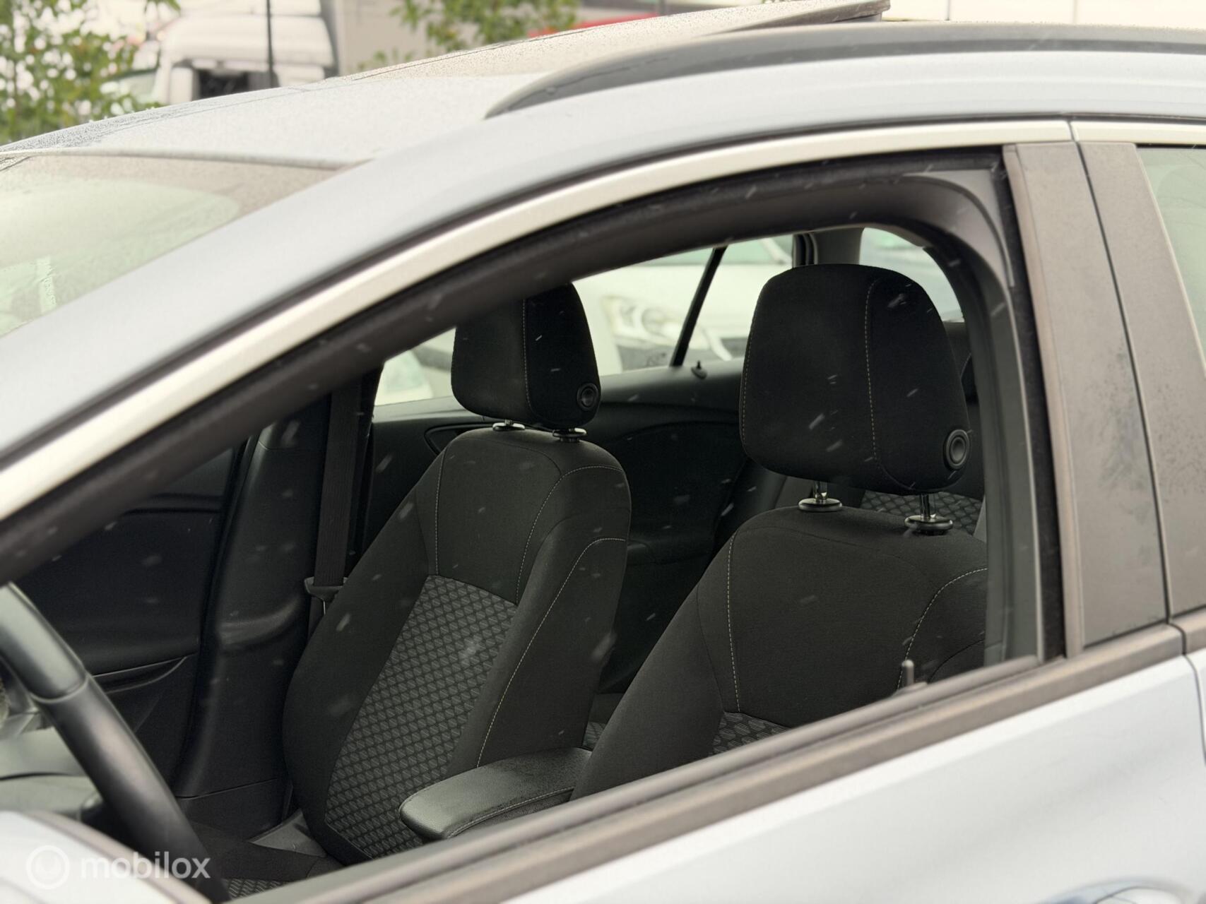 Foto van Opel Astra Sports Tourer