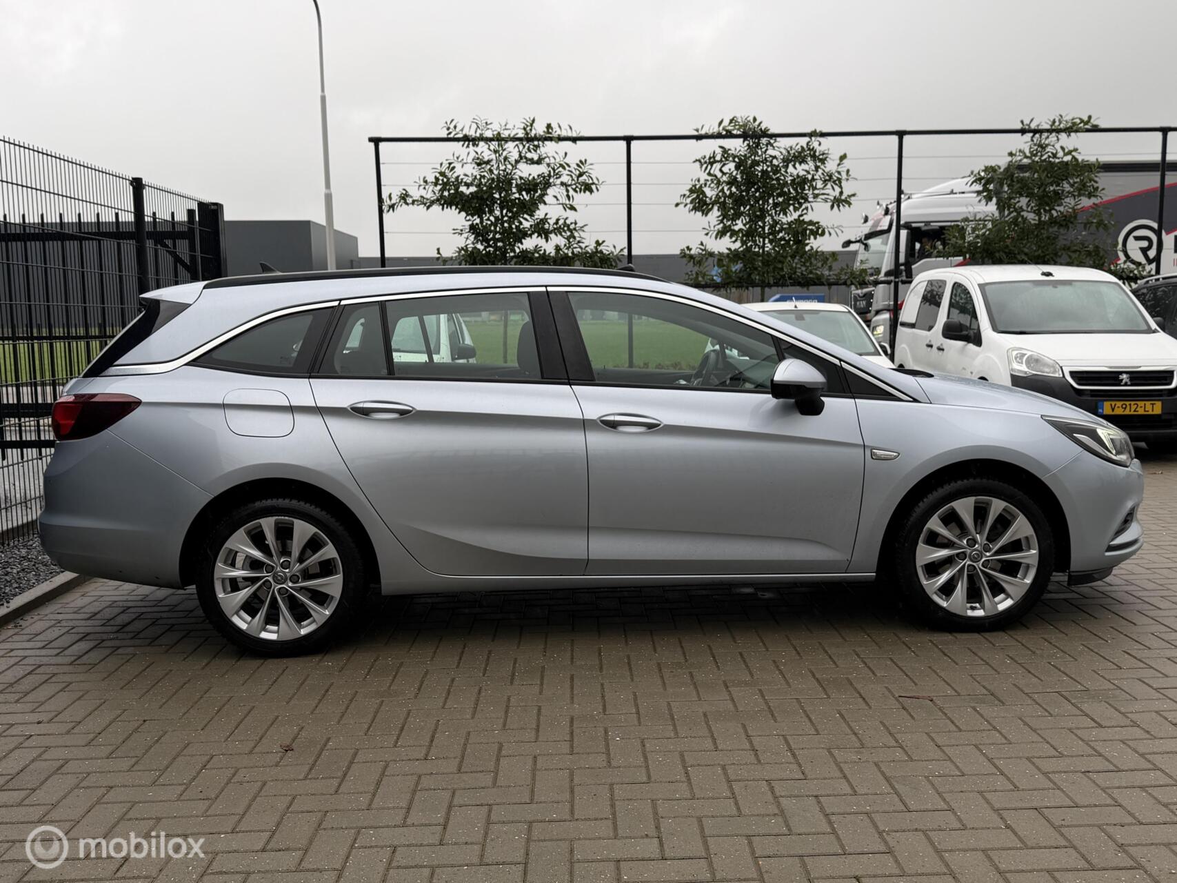 Foto van Opel Astra Sports Tourer