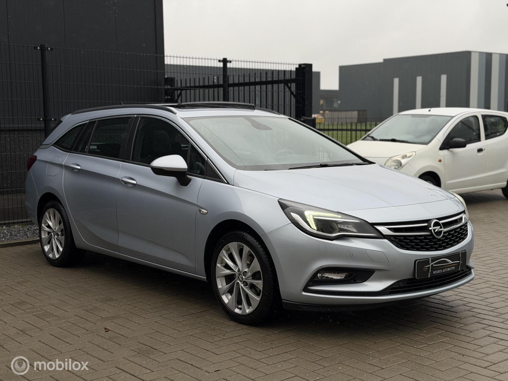 Foto van Opel Astra Sports Tourer
