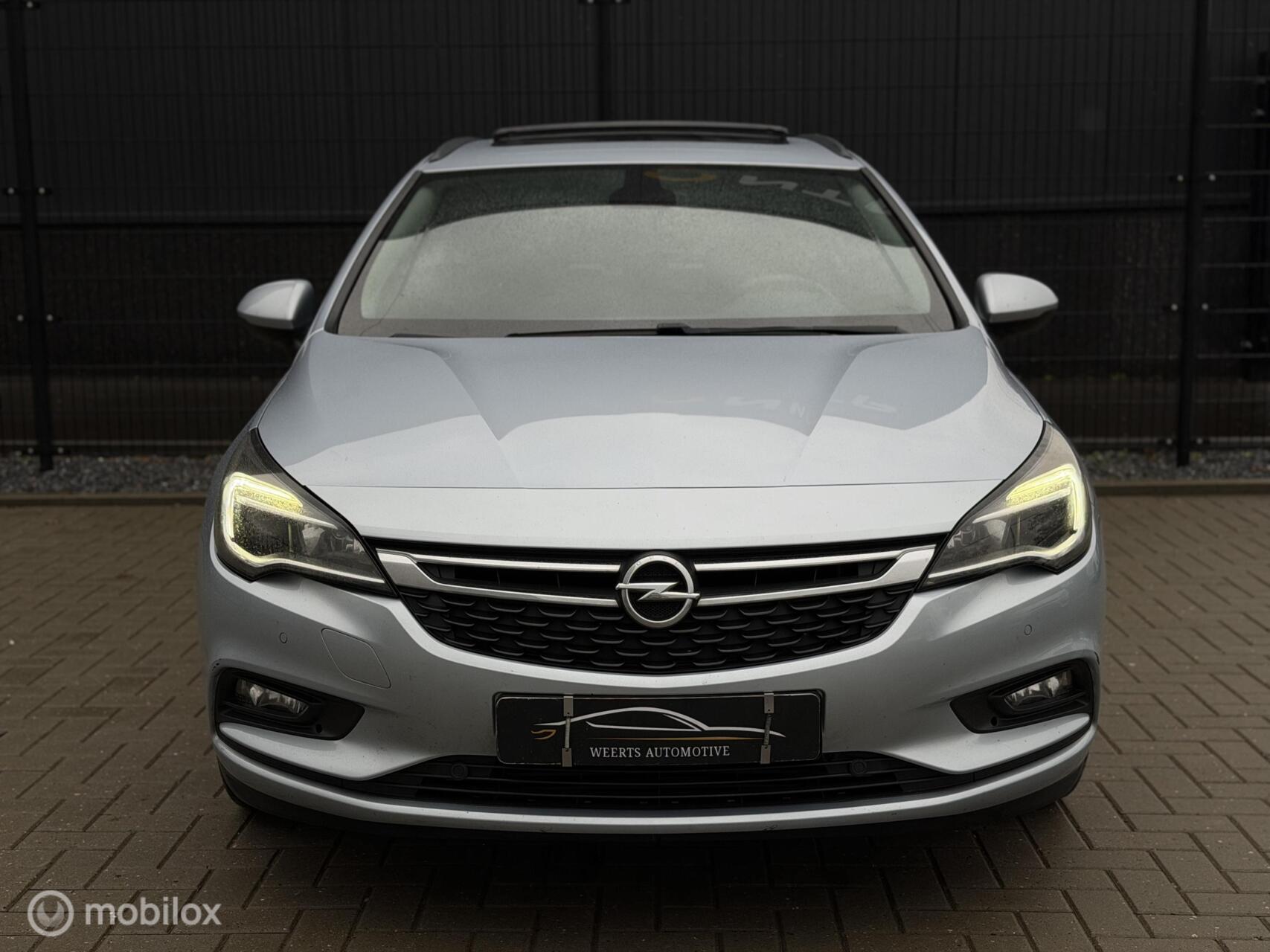 Foto van Opel Astra Sports Tourer