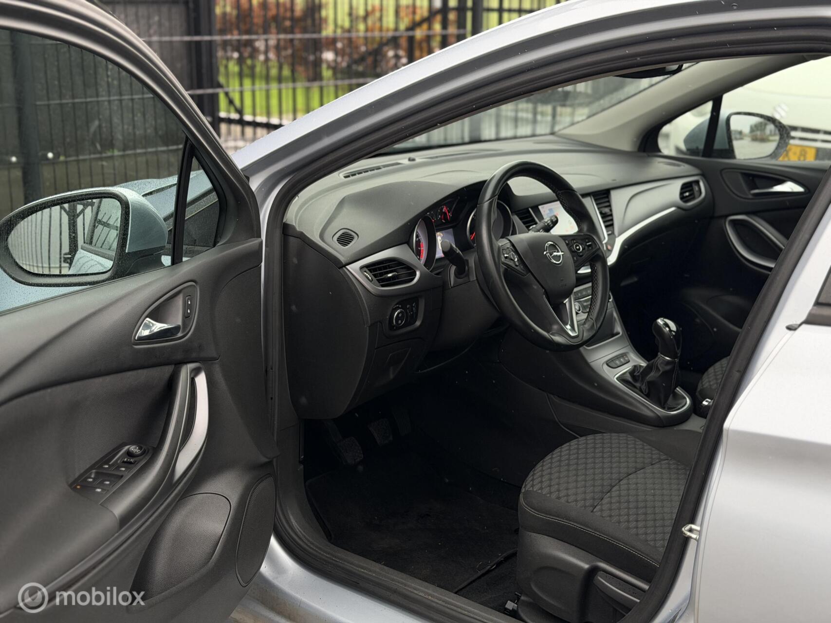 Foto van Opel Astra Sports Tourer