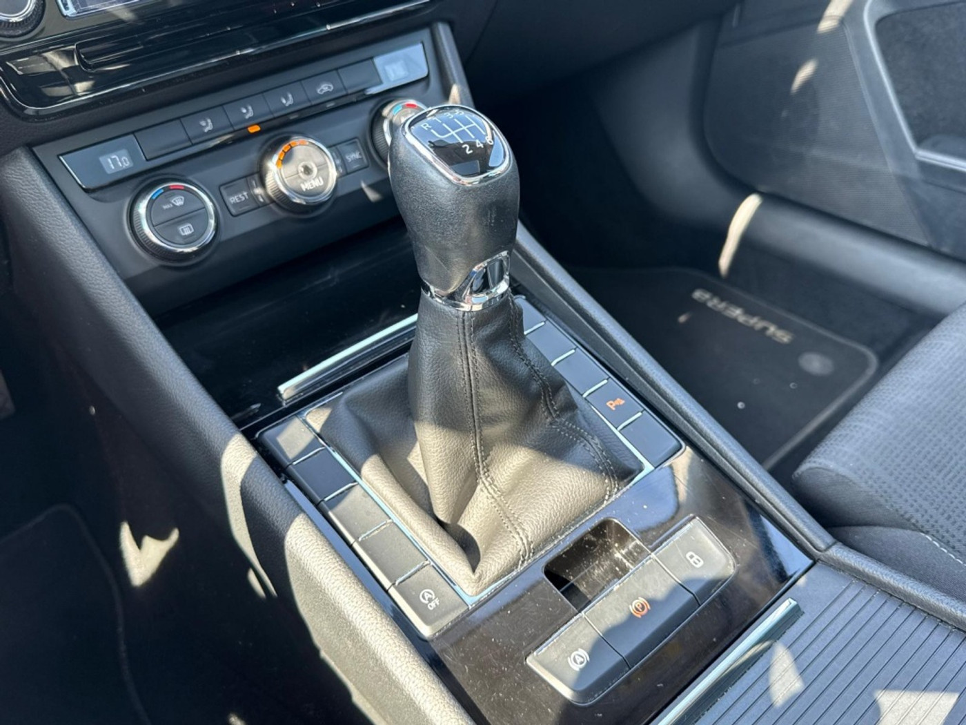 Foto van Skoda Superb