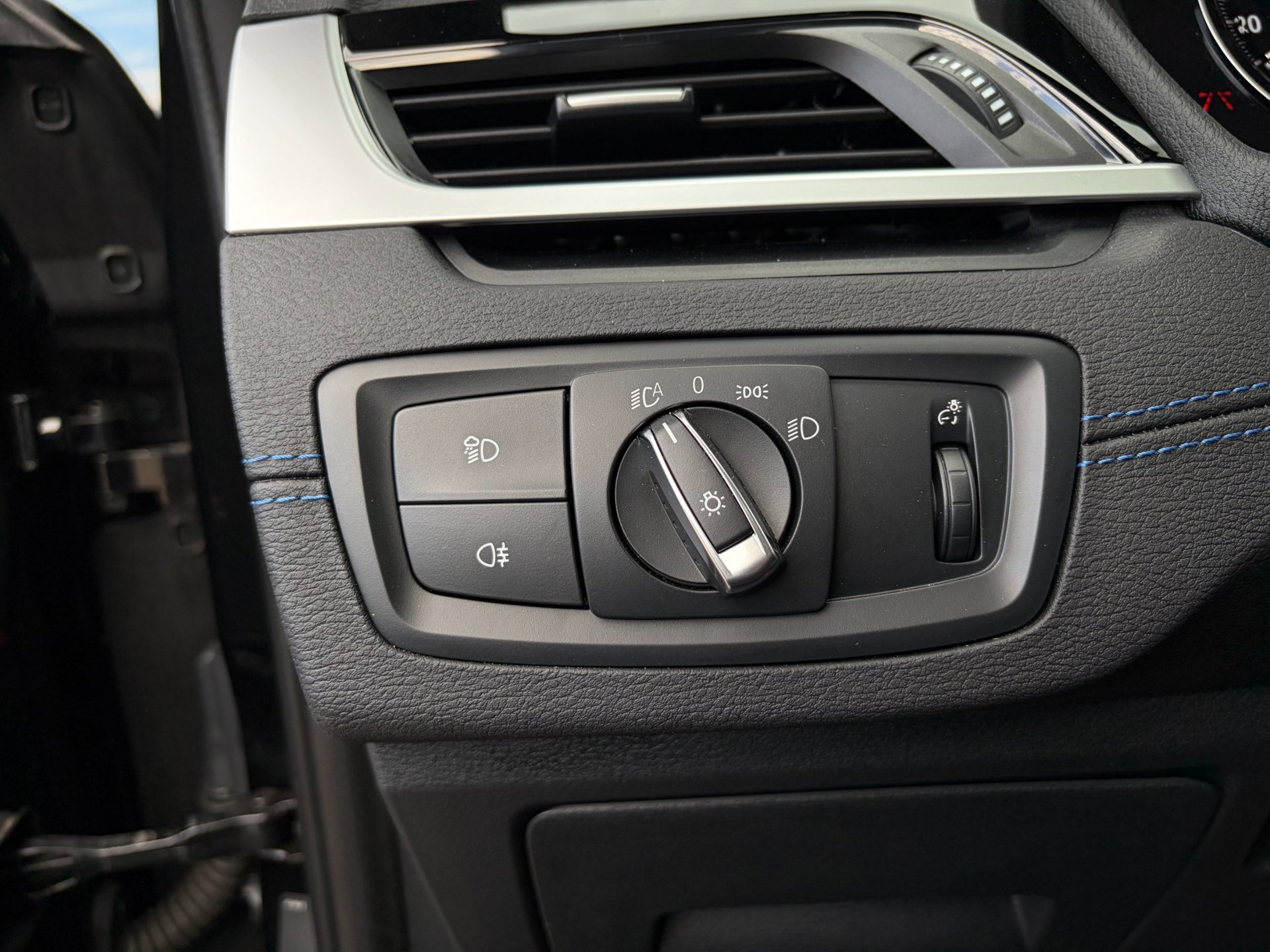 Foto van BMW X2 Xdrive20i