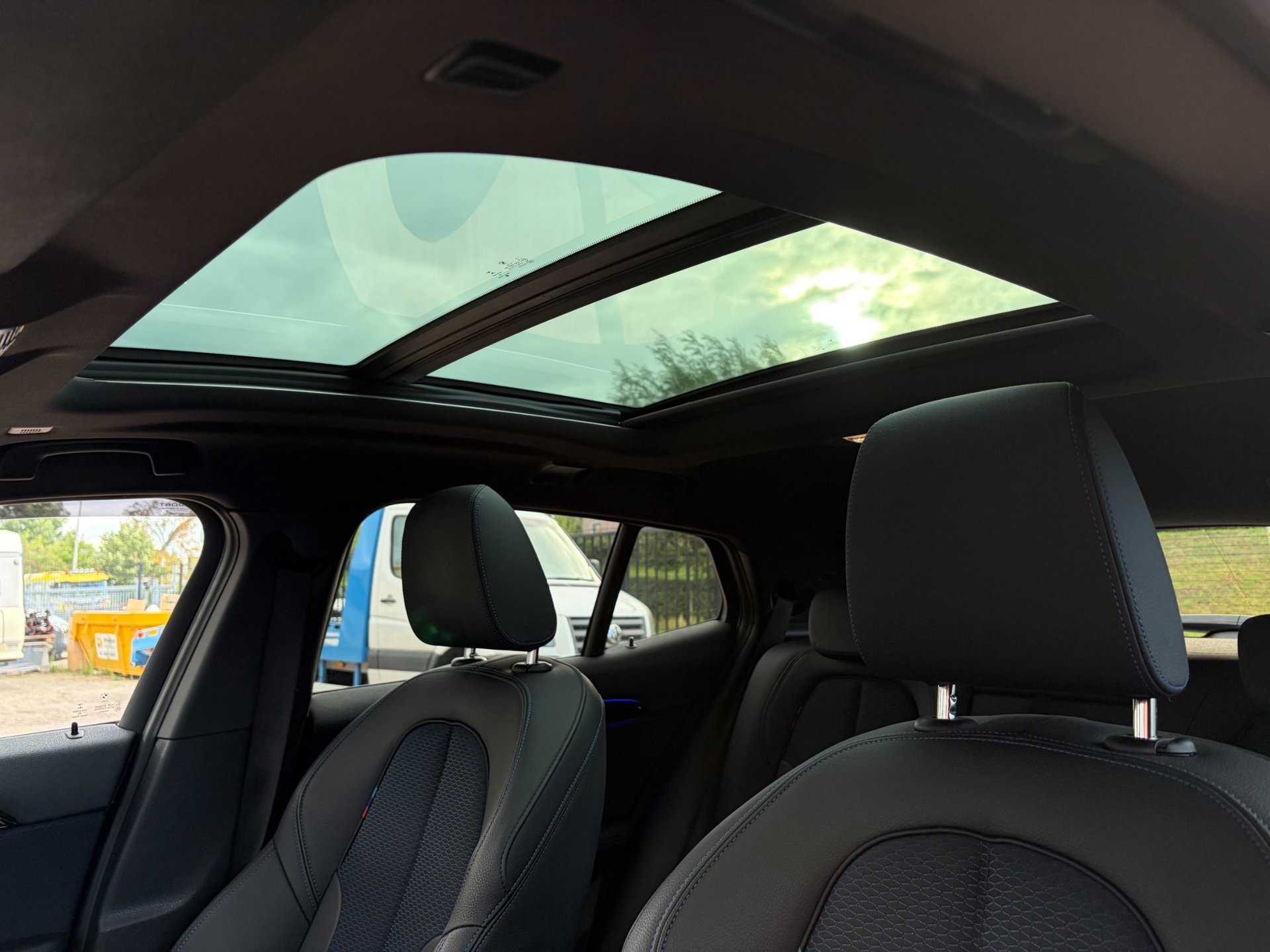 Foto van BMW X2 Xdrive20i