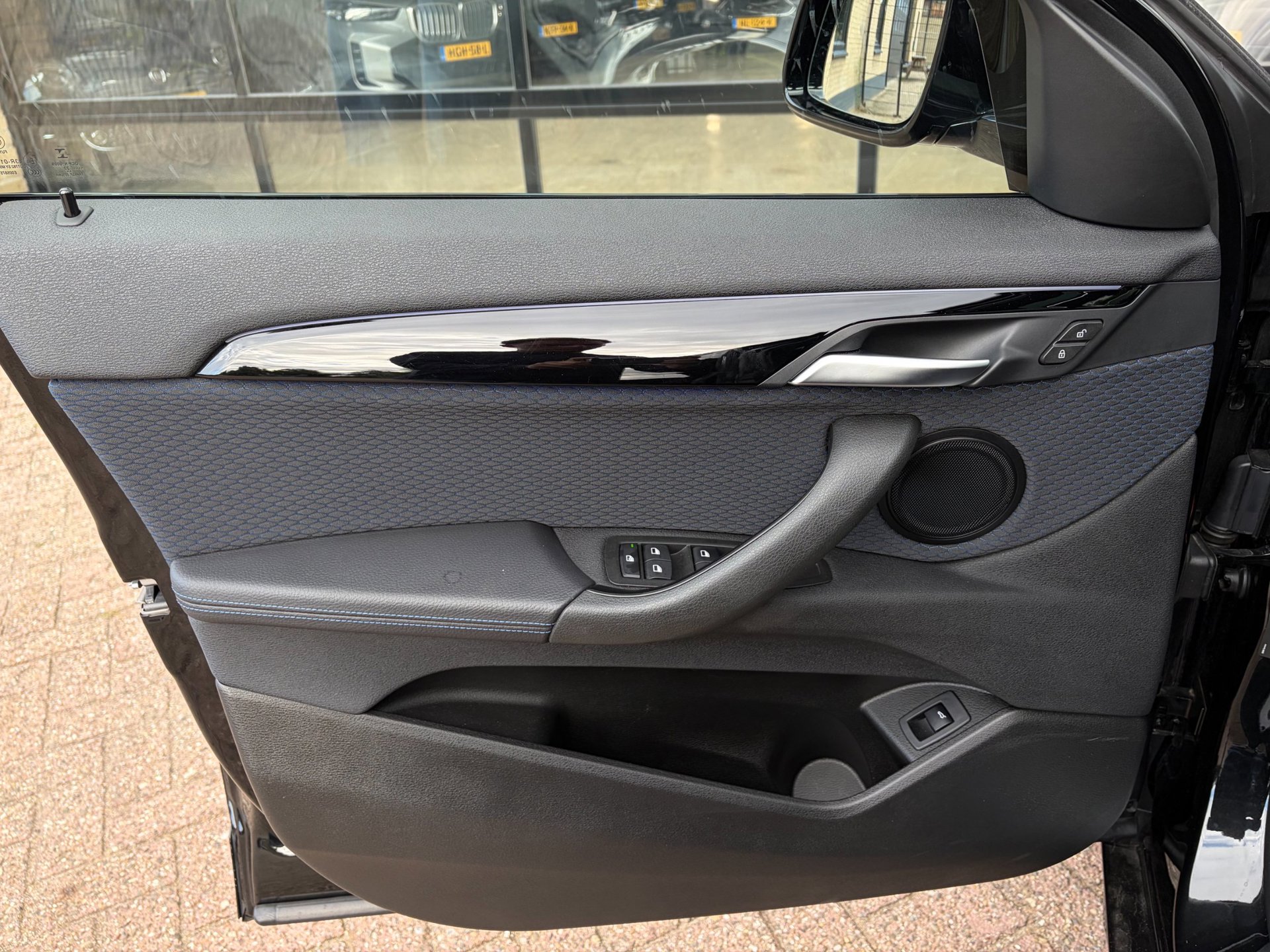Foto van BMW X2 Xdrive20i