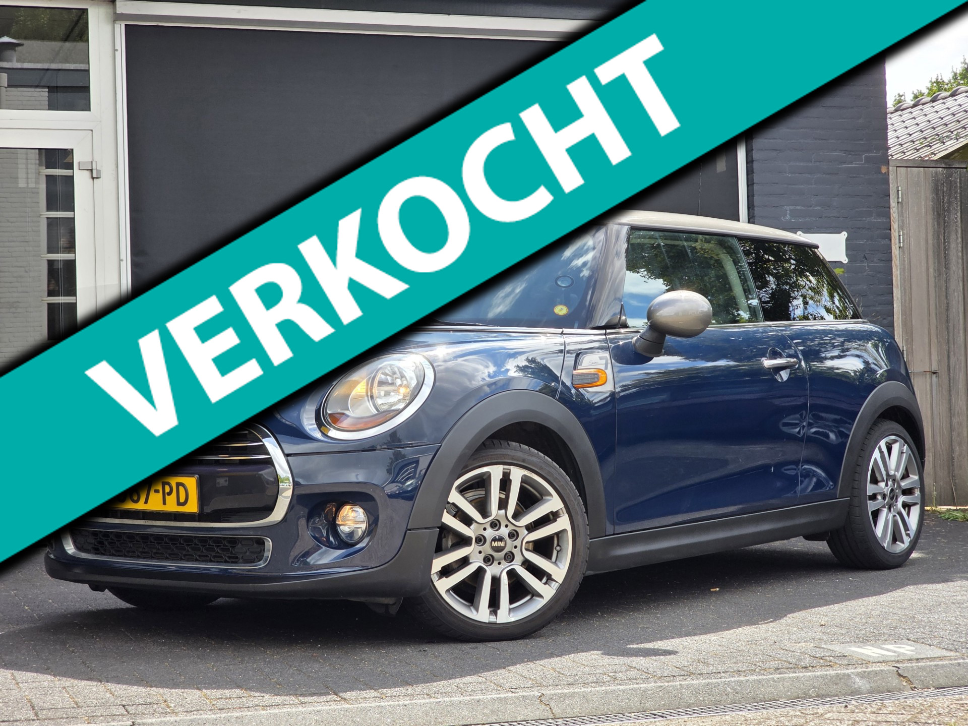Mini Cooper 1.5 Cooper Chili / CARPLAY / AIRCO 2018 - voorkant