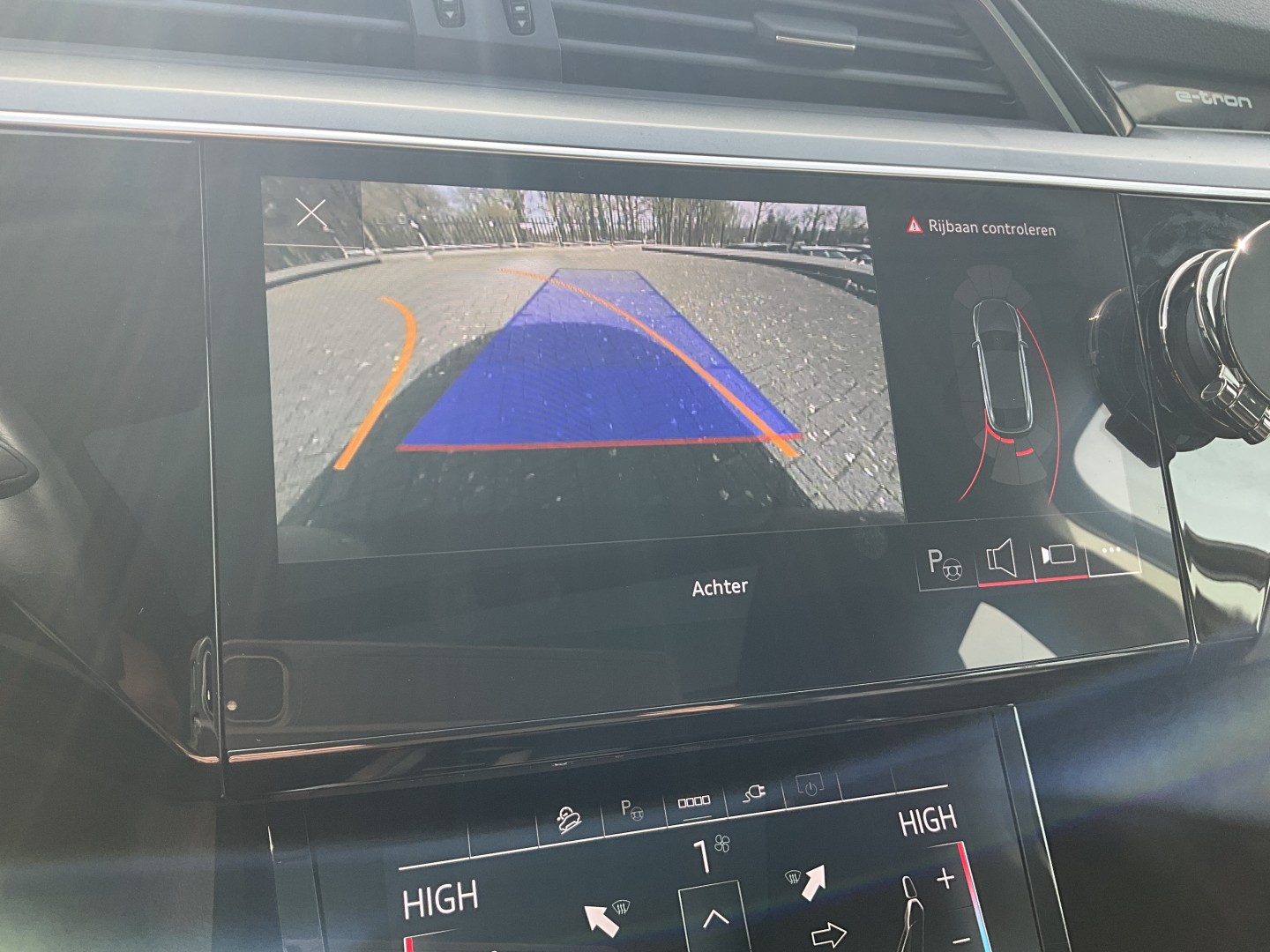 Foto van Audi E-tron Sportback 50