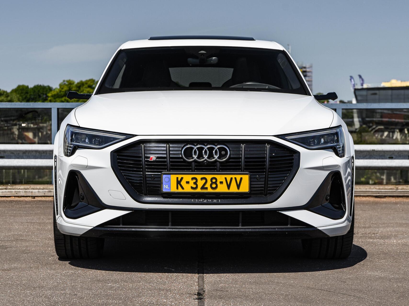 Foto van Audi E-tron S Sportback