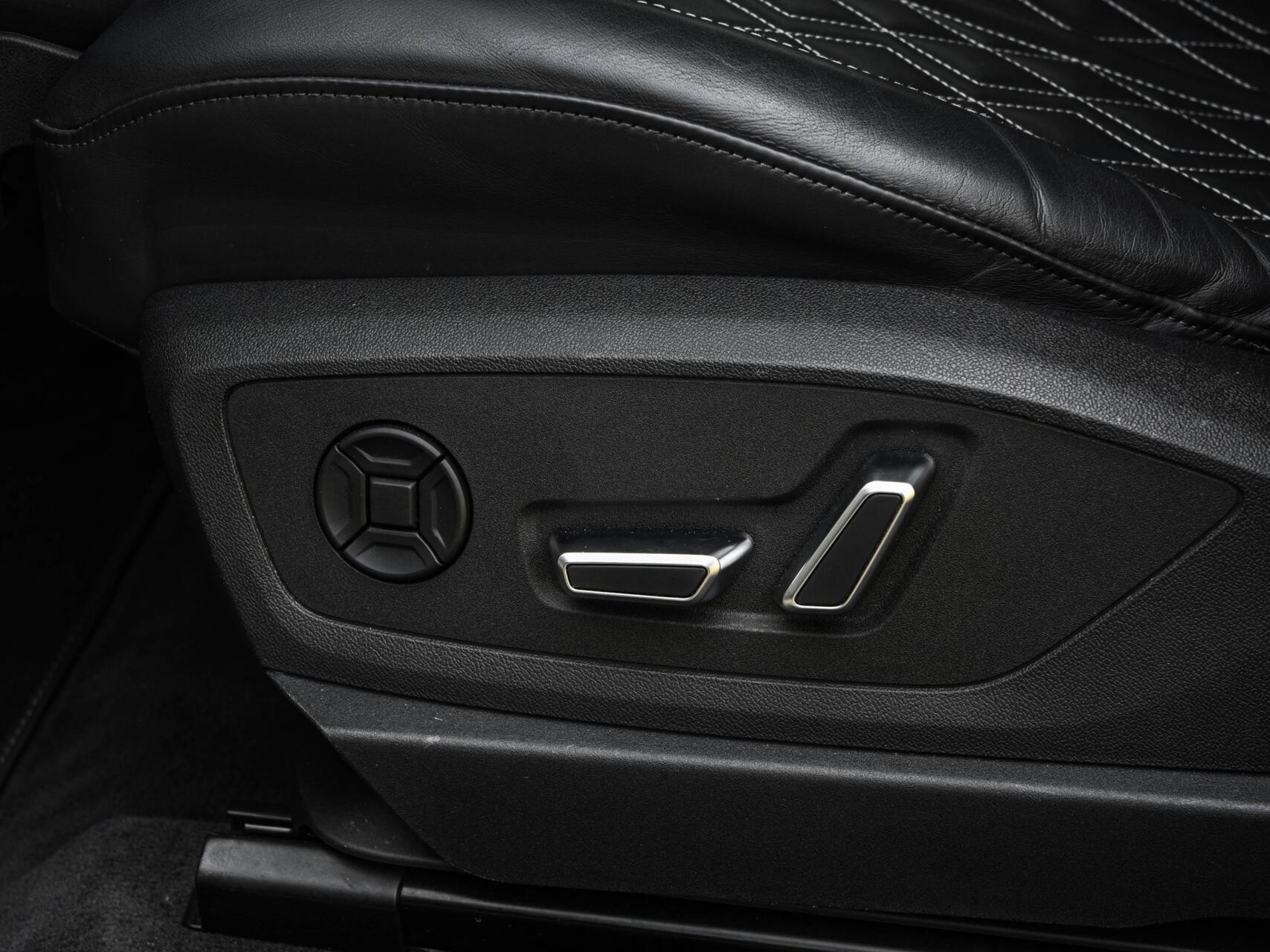 Foto van Audi E-tron S Sportback