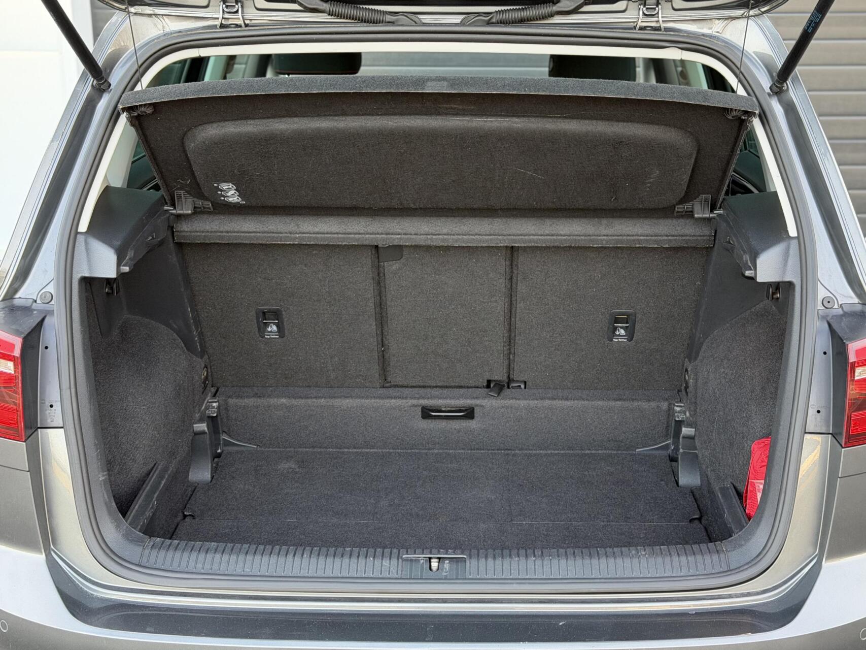 Foto van Volkswagen Golf Sportsvan