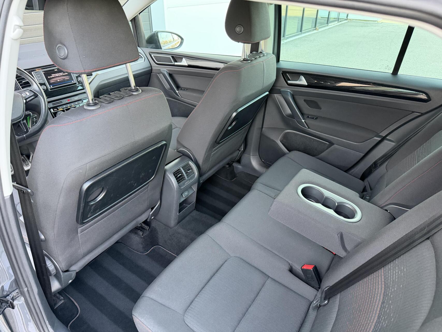 Foto van Volkswagen Golf Sportsvan
