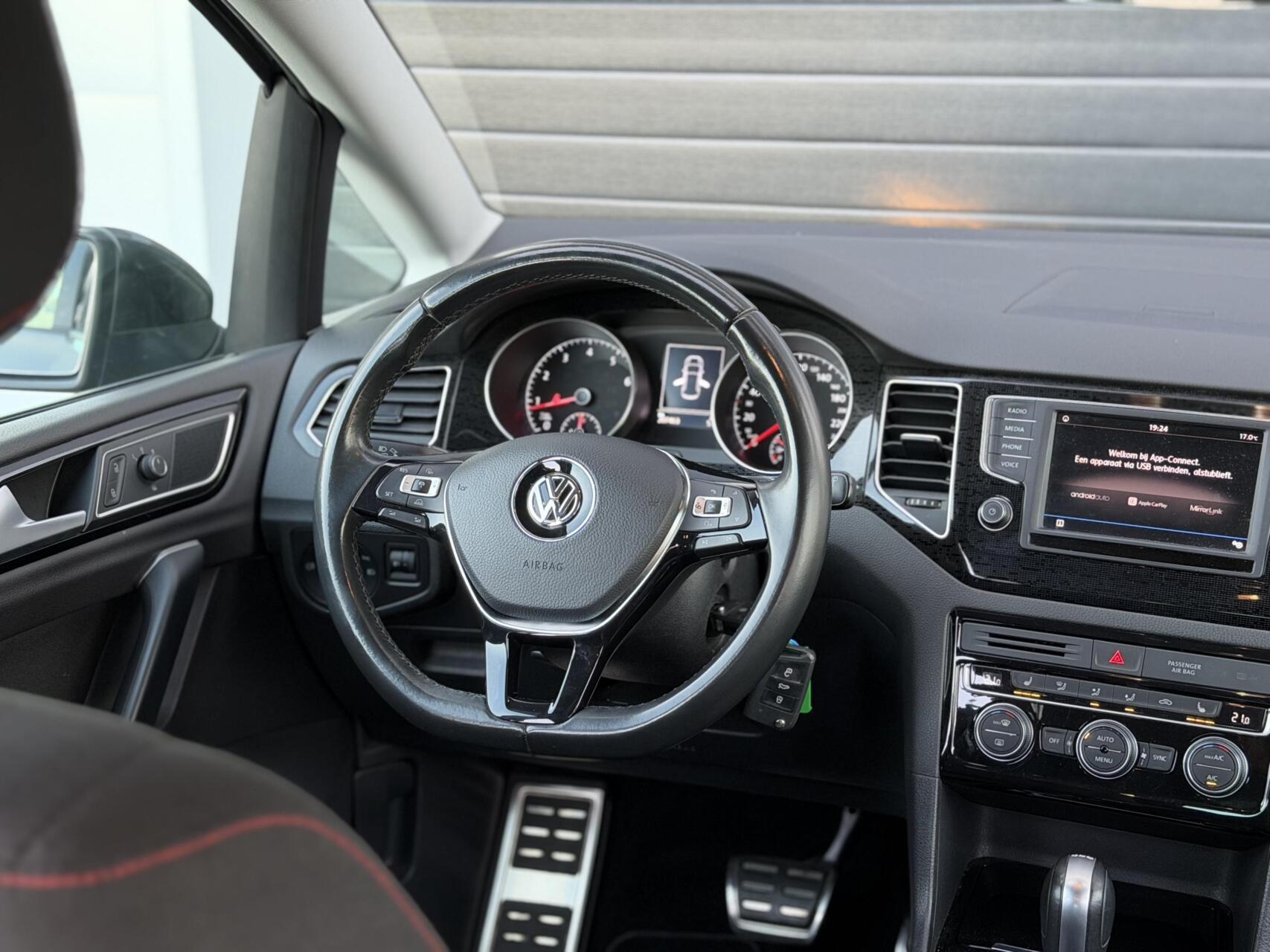 Foto van Volkswagen Golf Sportsvan