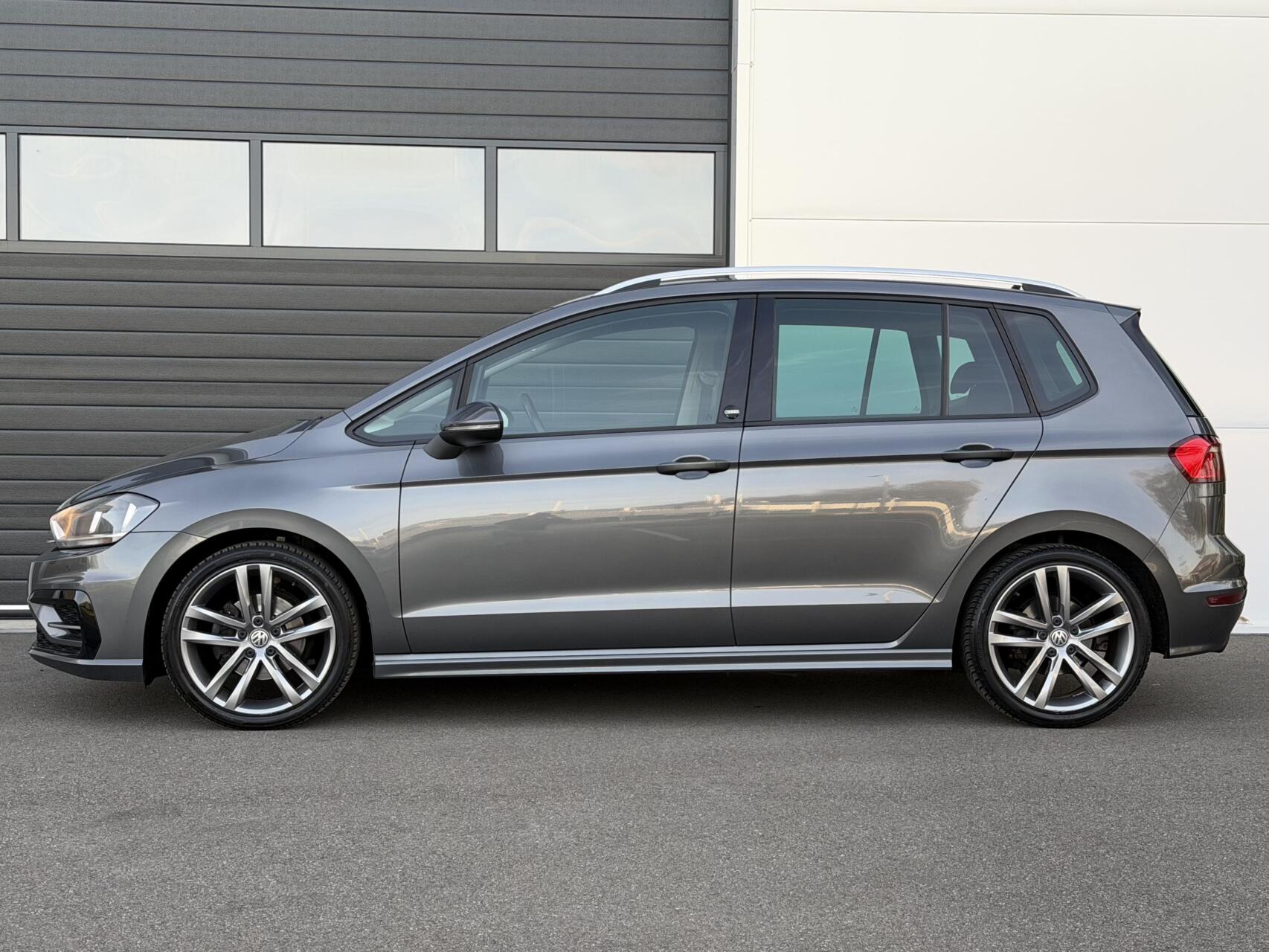 Foto van Volkswagen Golf Sportsvan