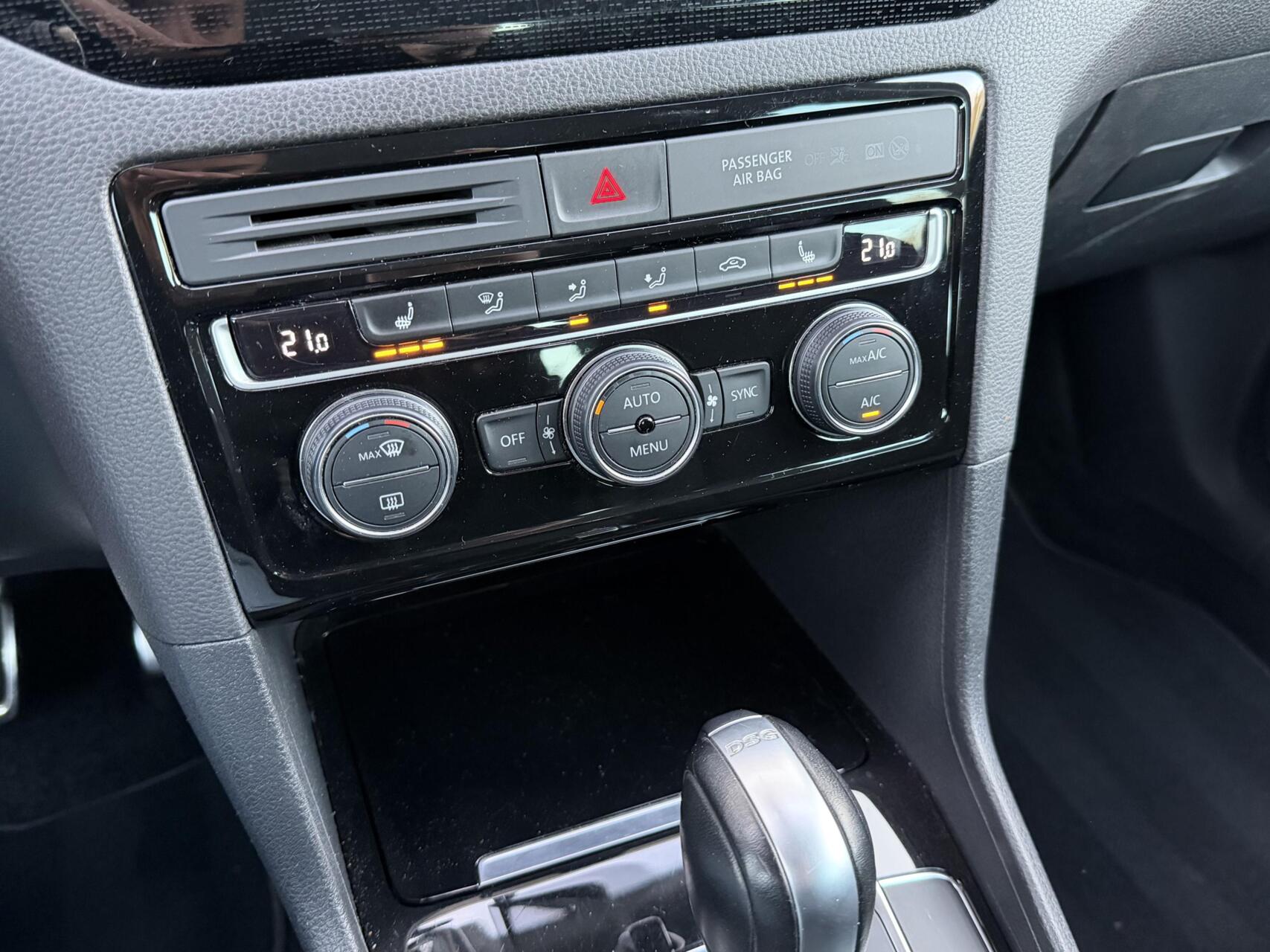 Foto van Volkswagen Golf Sportsvan
