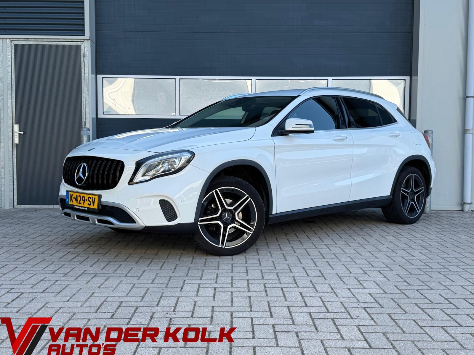 Mercedes-Benz Gla 180 180 Business Solution AMG Upgrade Edition | Camera |  Xenon | Leder | Navigatie | Cruise | Stoelverwarming 2019 - voorkant