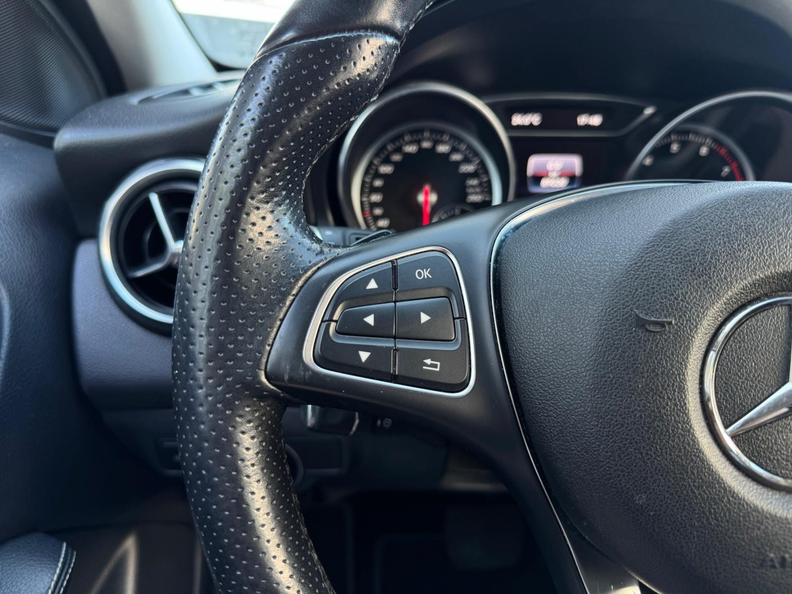 Foto van Mercedes-Benz Gla 180