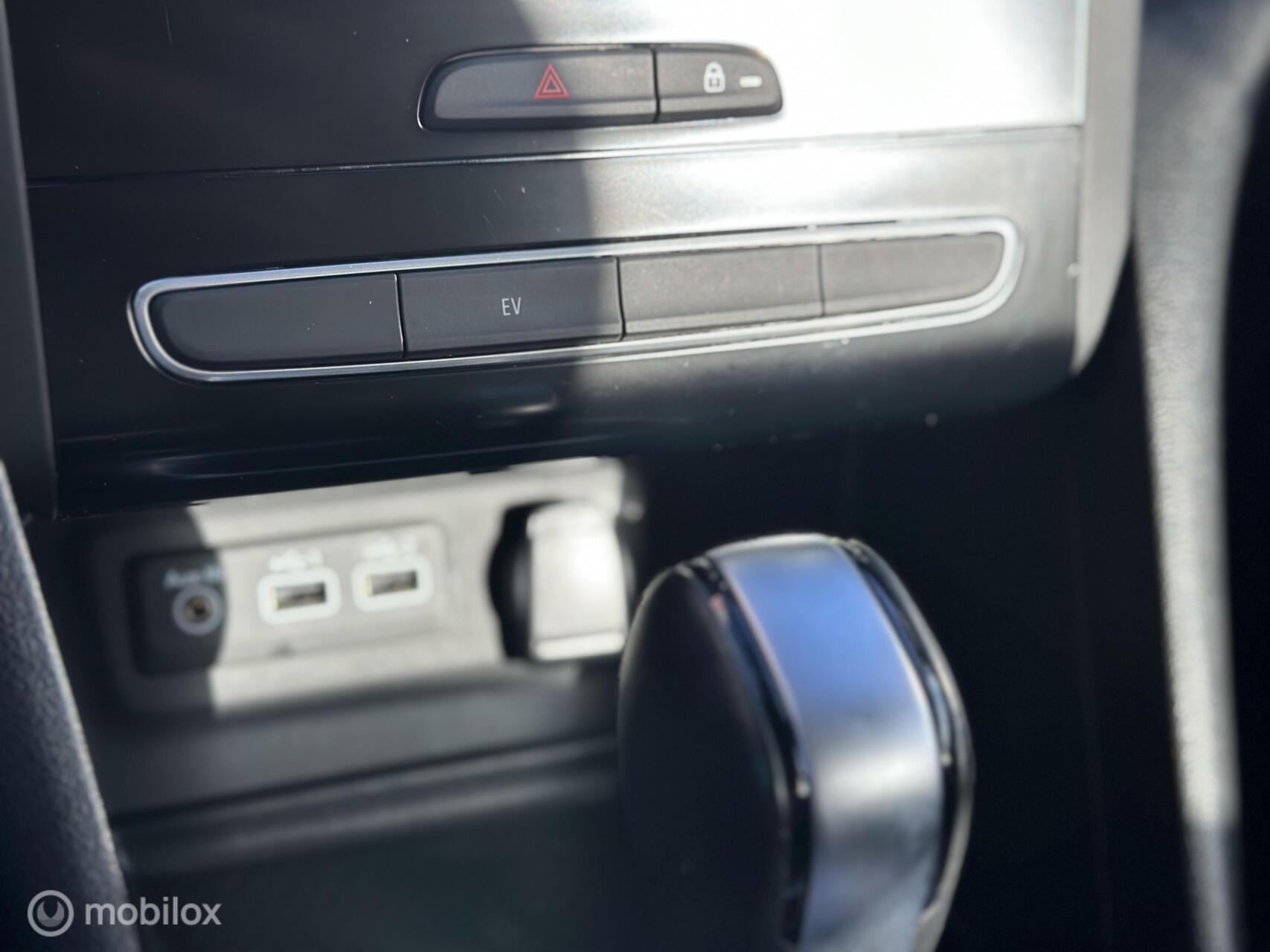 Foto van Renault Megane E-tech Plug-in Hybrid