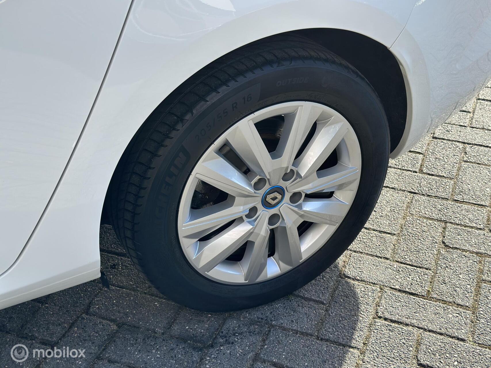Foto van Renault Megane E-tech Plug-in Hybrid