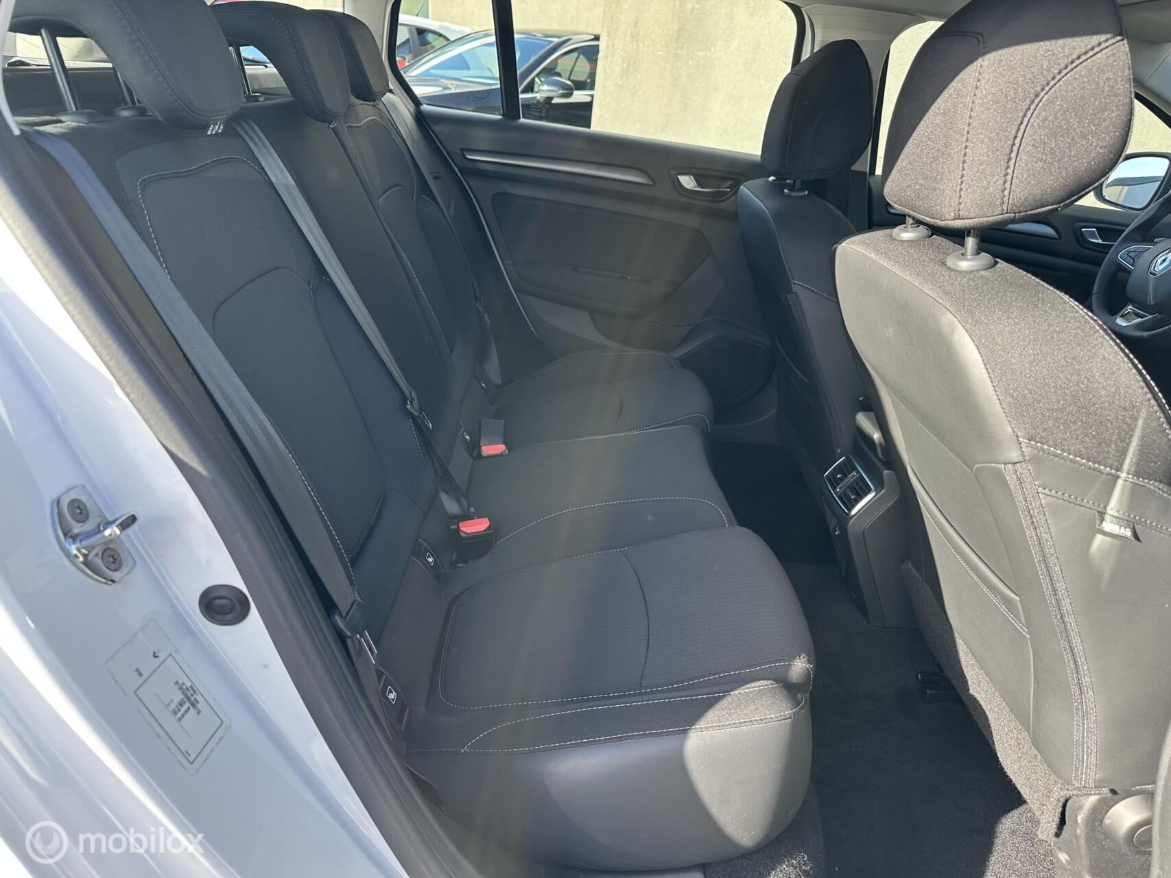Foto van Renault Megane E-tech Plug-in Hybrid
