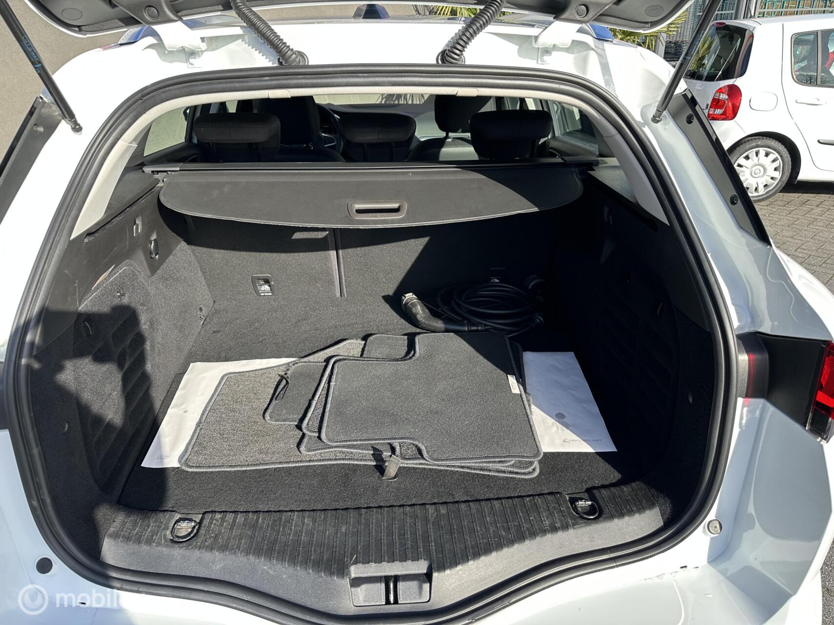 Foto van Renault Megane E-tech Plug-in Hybrid