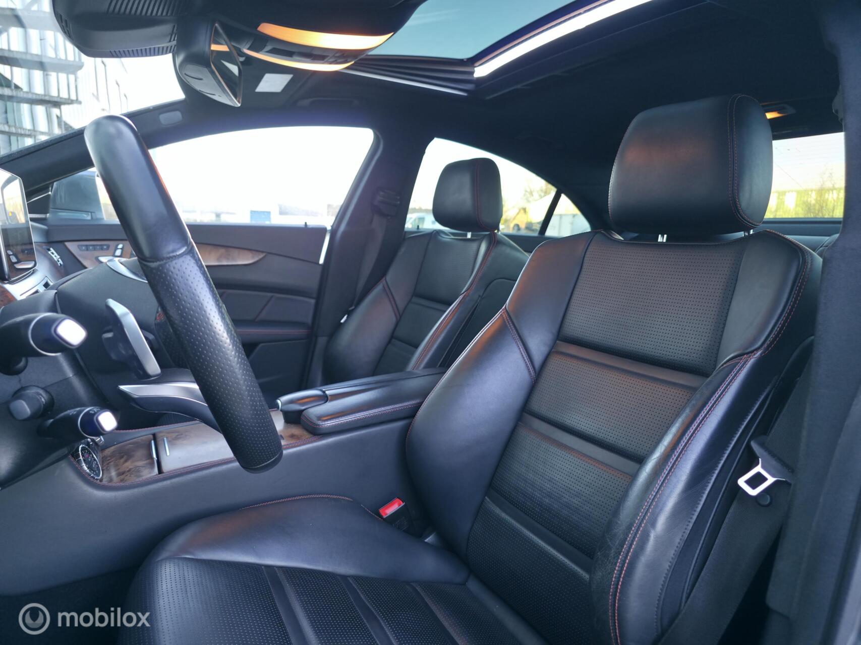 Foto van Mercedes-Benz CLS