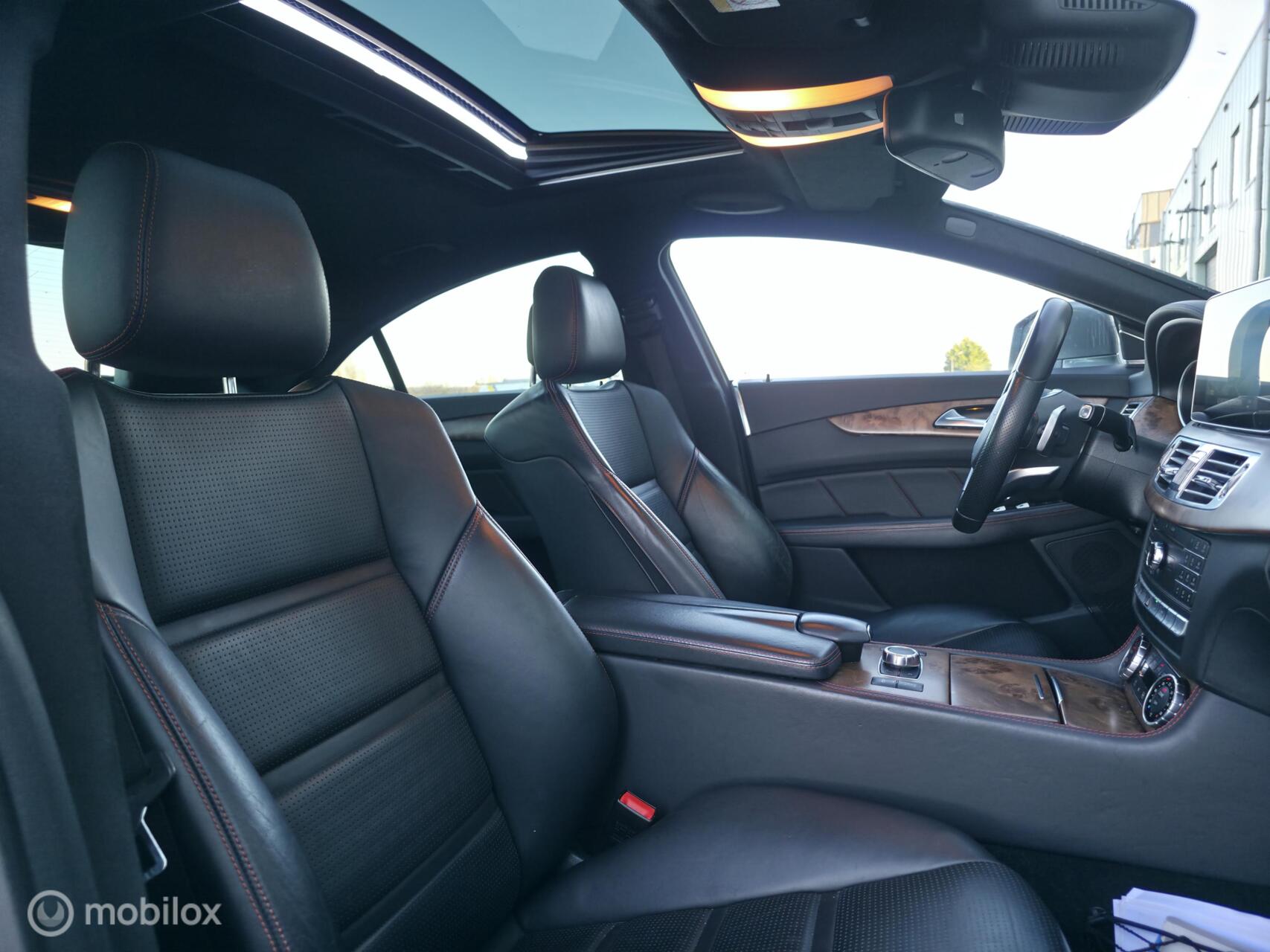 Foto van Mercedes-Benz CLS