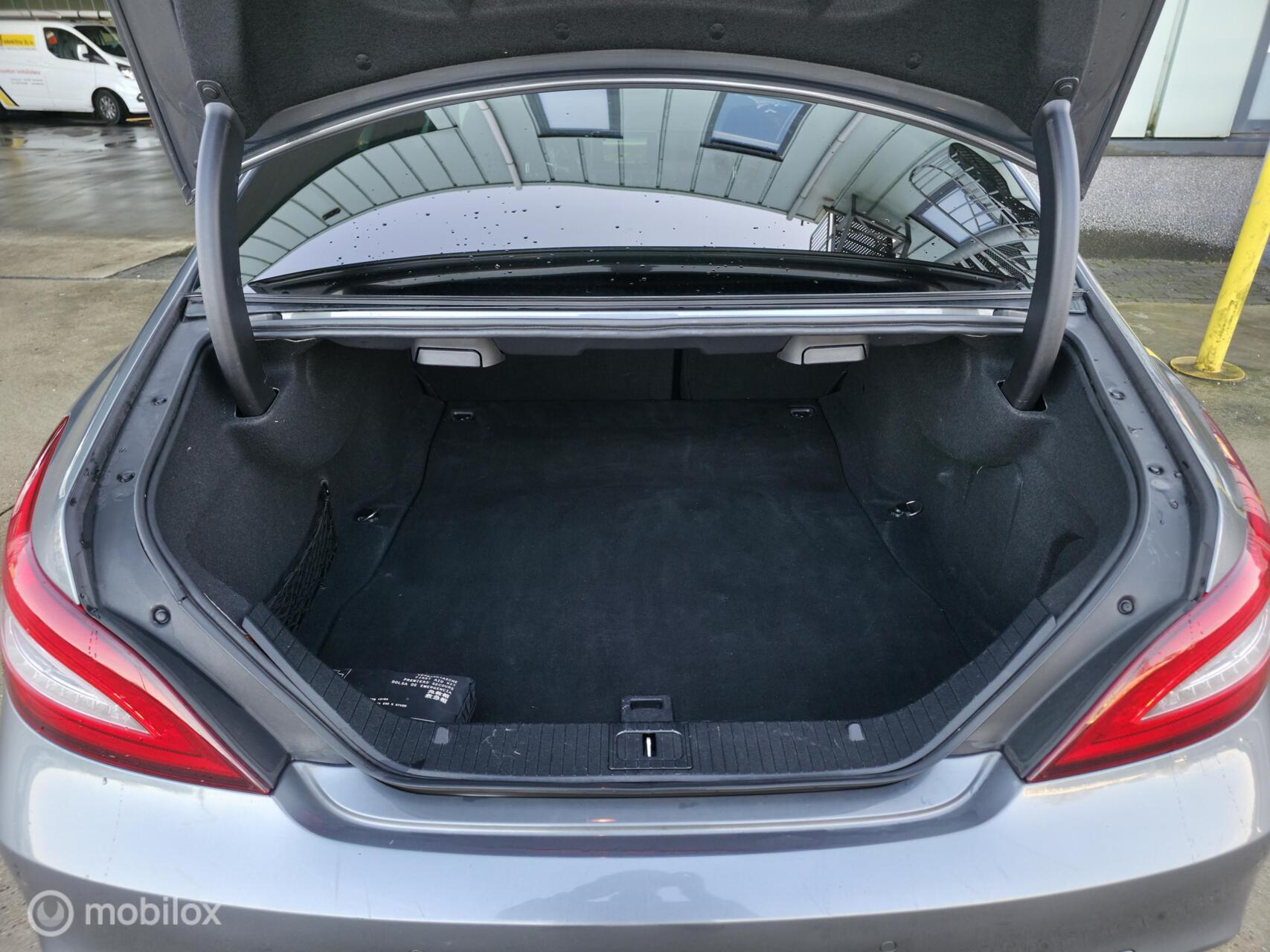 Foto van Mercedes-Benz CLS