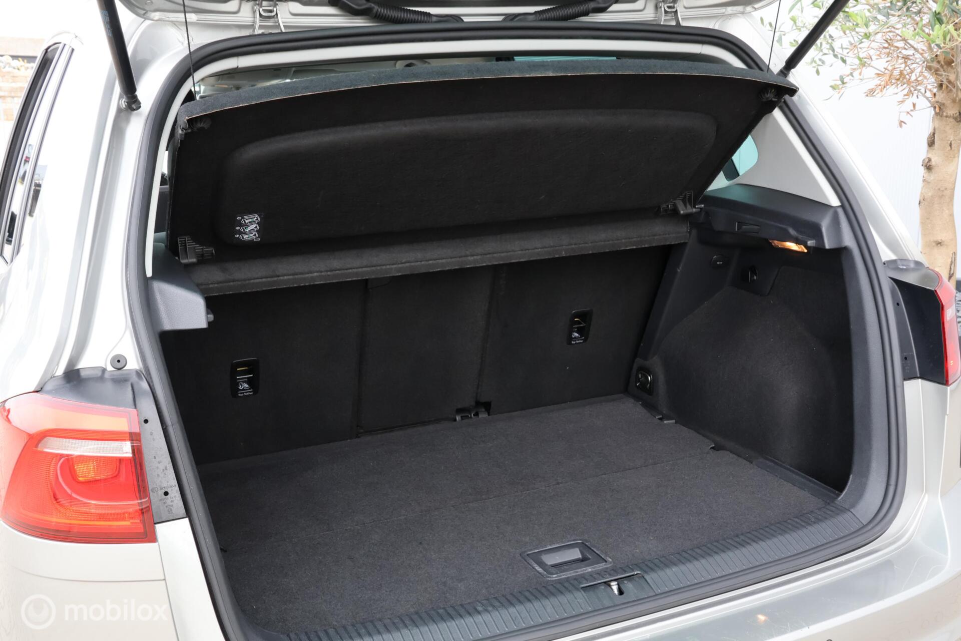 Foto van Volkswagen Golf Sportsvan