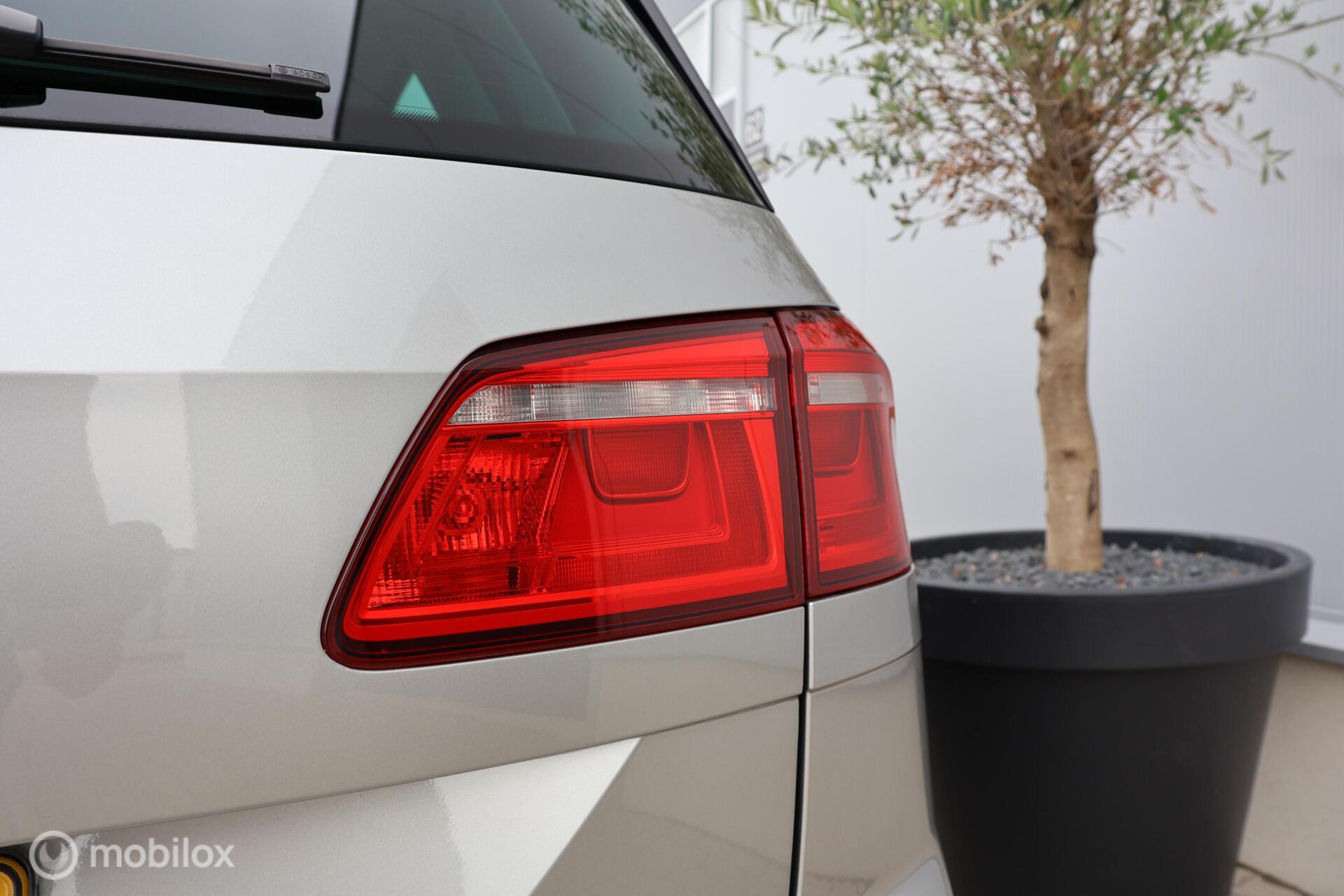 Foto van Volkswagen Golf Sportsvan