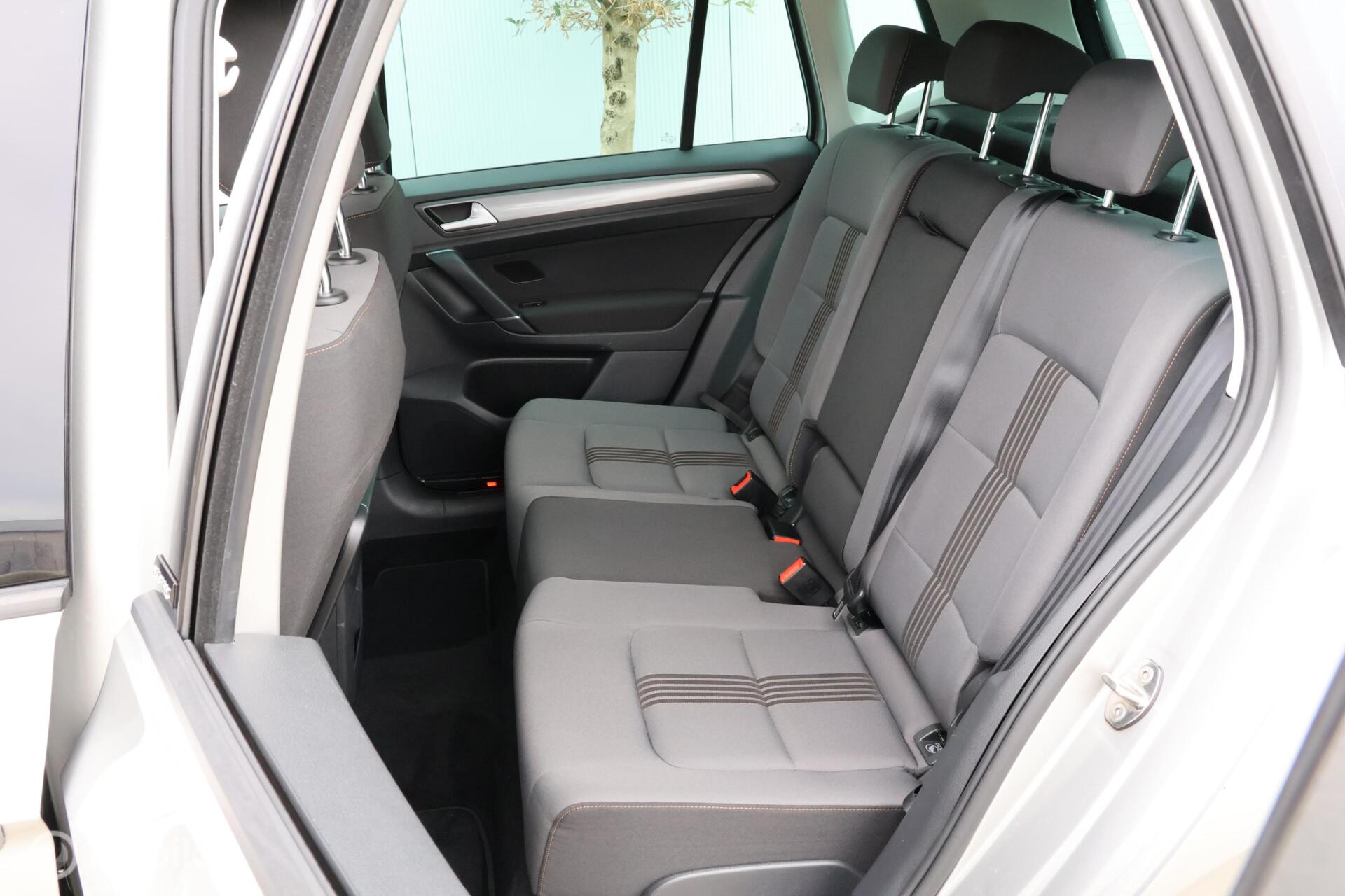 Foto van Volkswagen Golf Sportsvan
